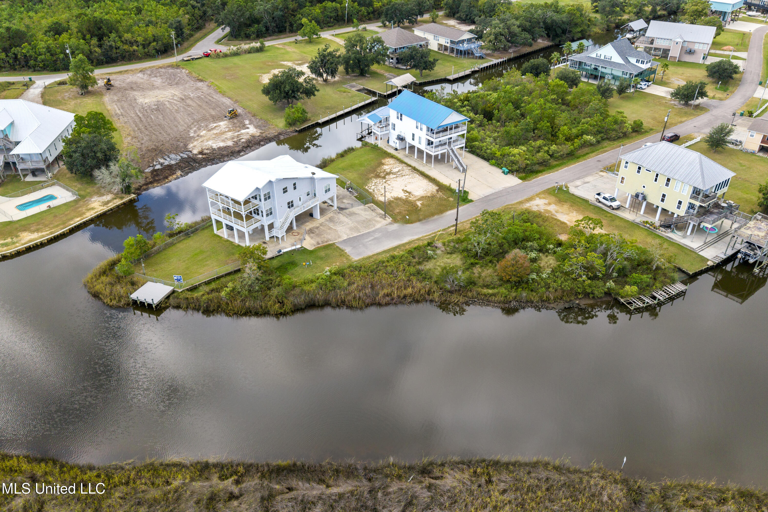 4011 S Nassau Street