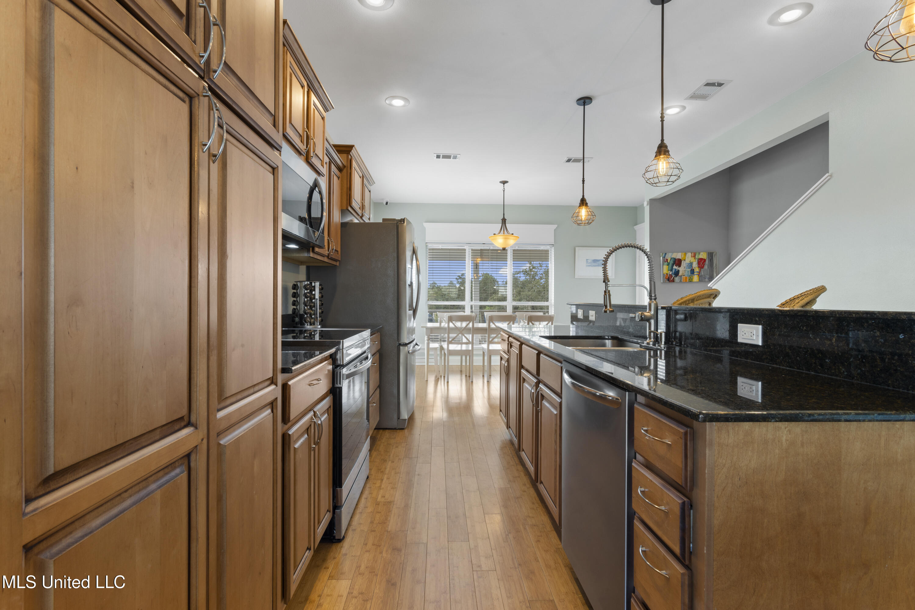 4011 S Nassau Street