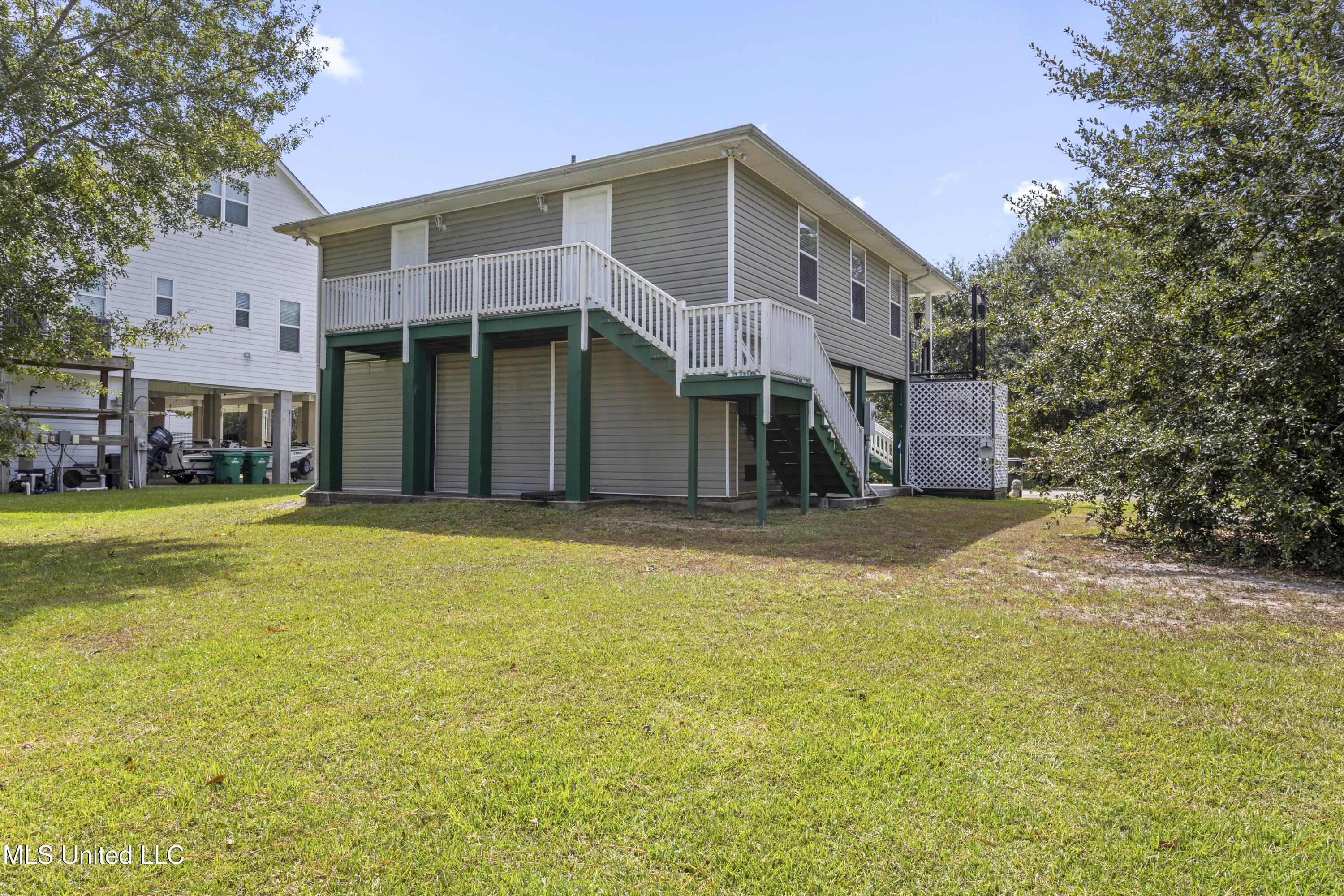 114 Favre Street