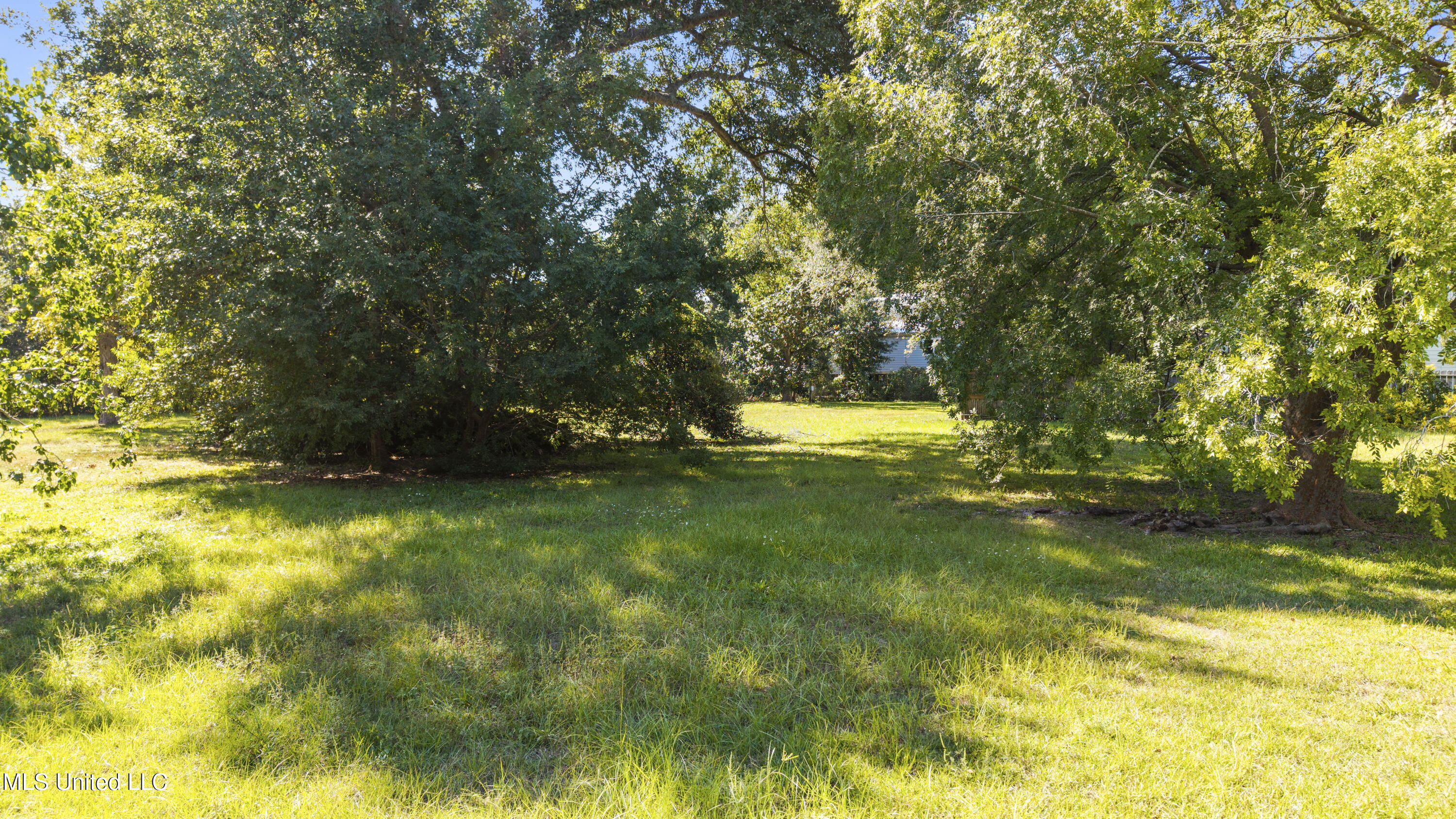 St. Charles Lot Street, Bay Saint Louis