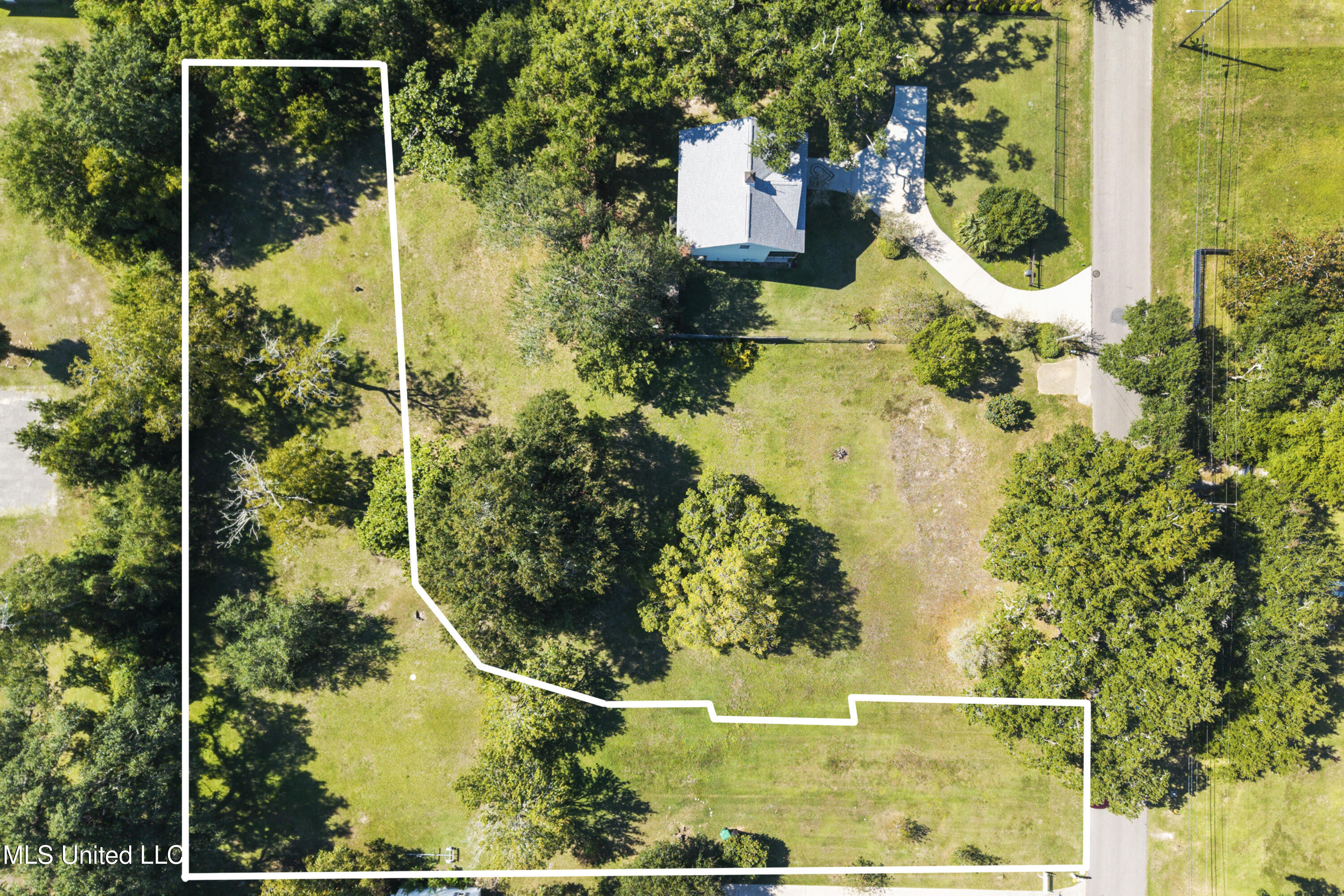 St. Charles Lot Street, Bay Saint Louis