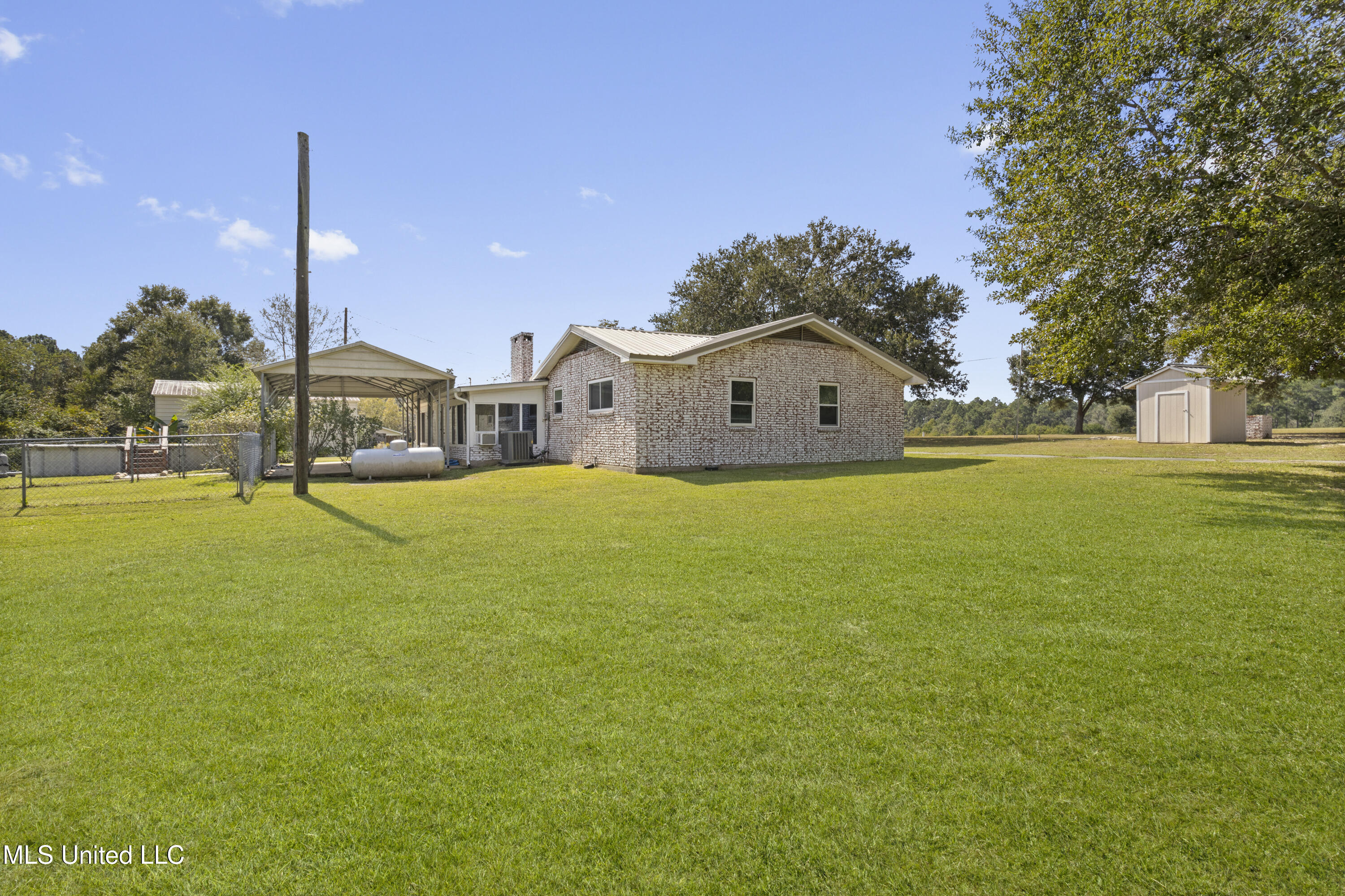 20775 Mennonite Road, Gulfport