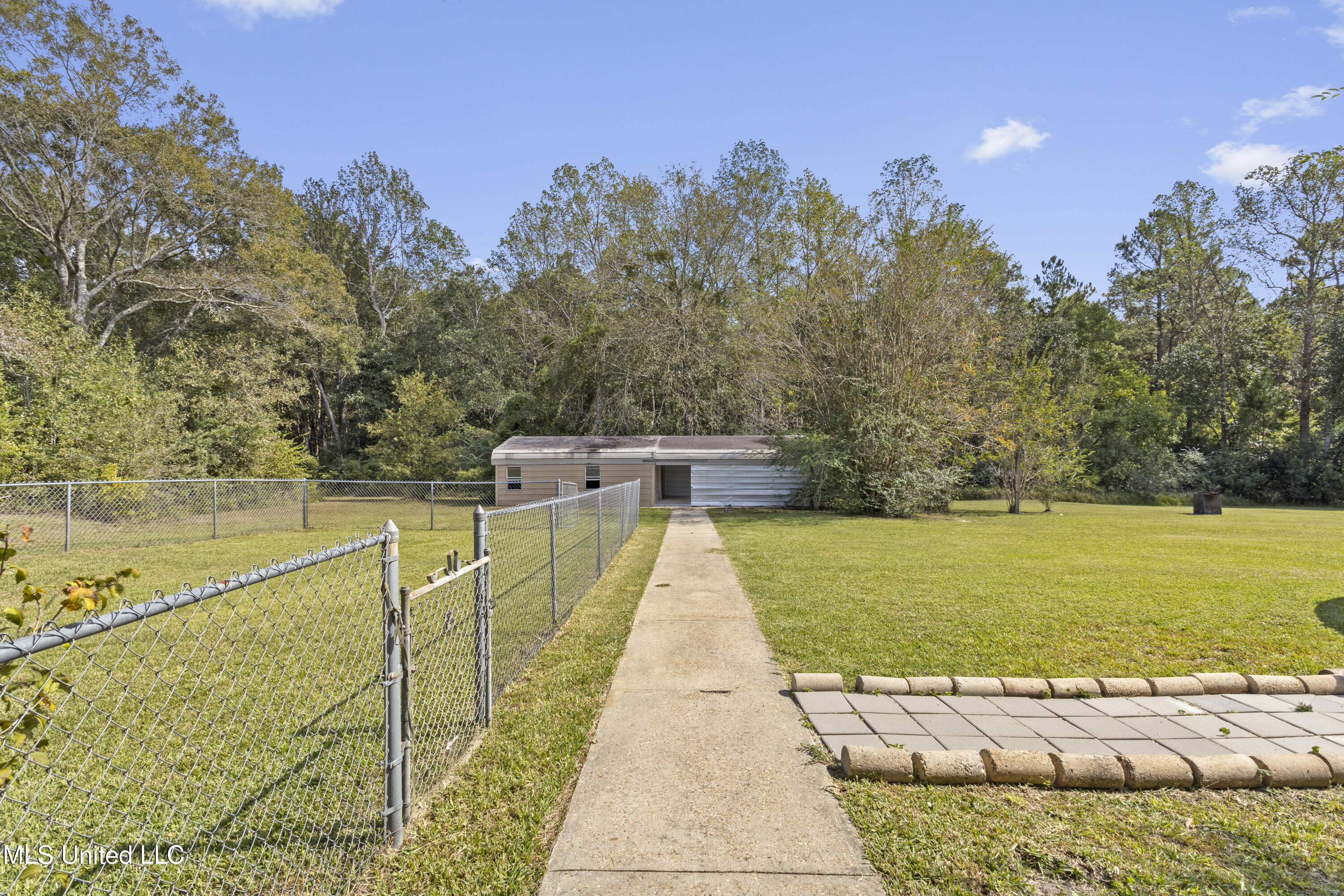 20775 Mennonite Road, Gulfport
