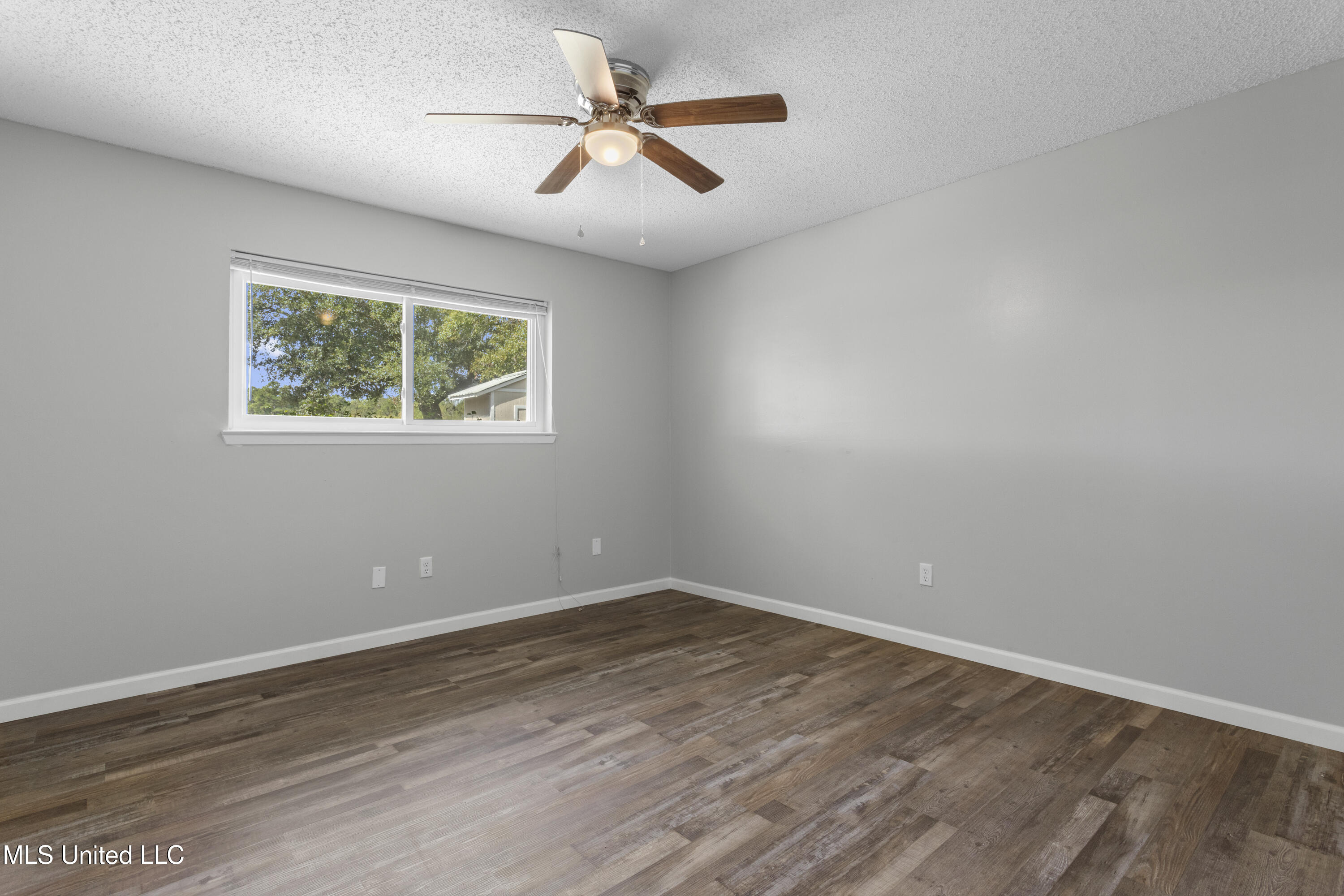 20775 Mennonite Road, Gulfport