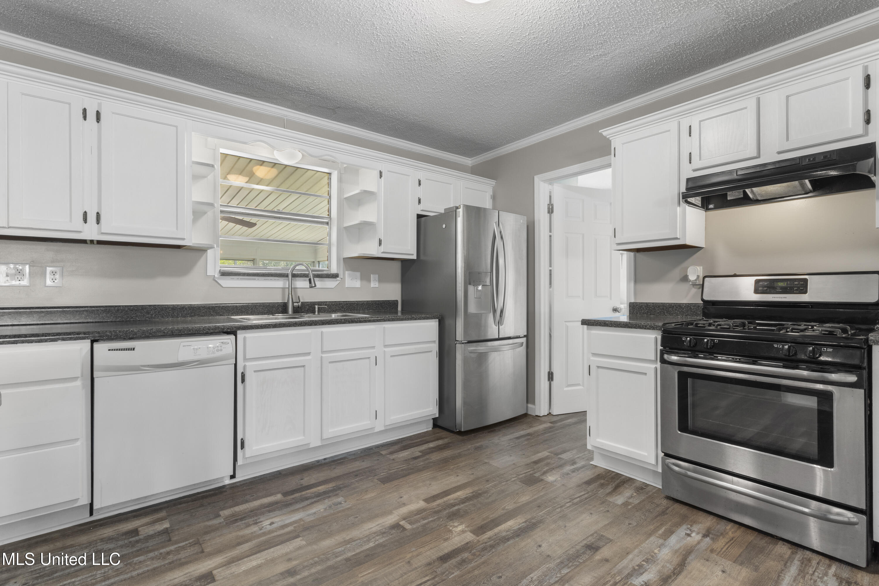 20775 Mennonite Road, Gulfport