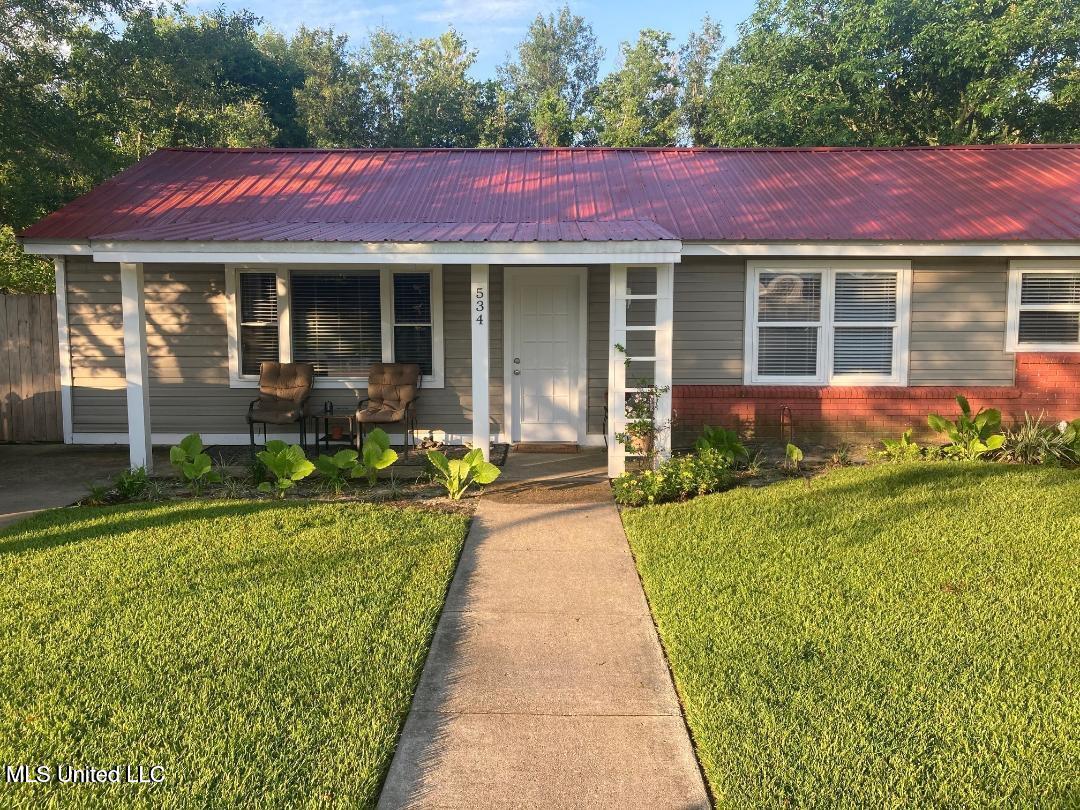 534 Saint John Street, Bay Saint Louis