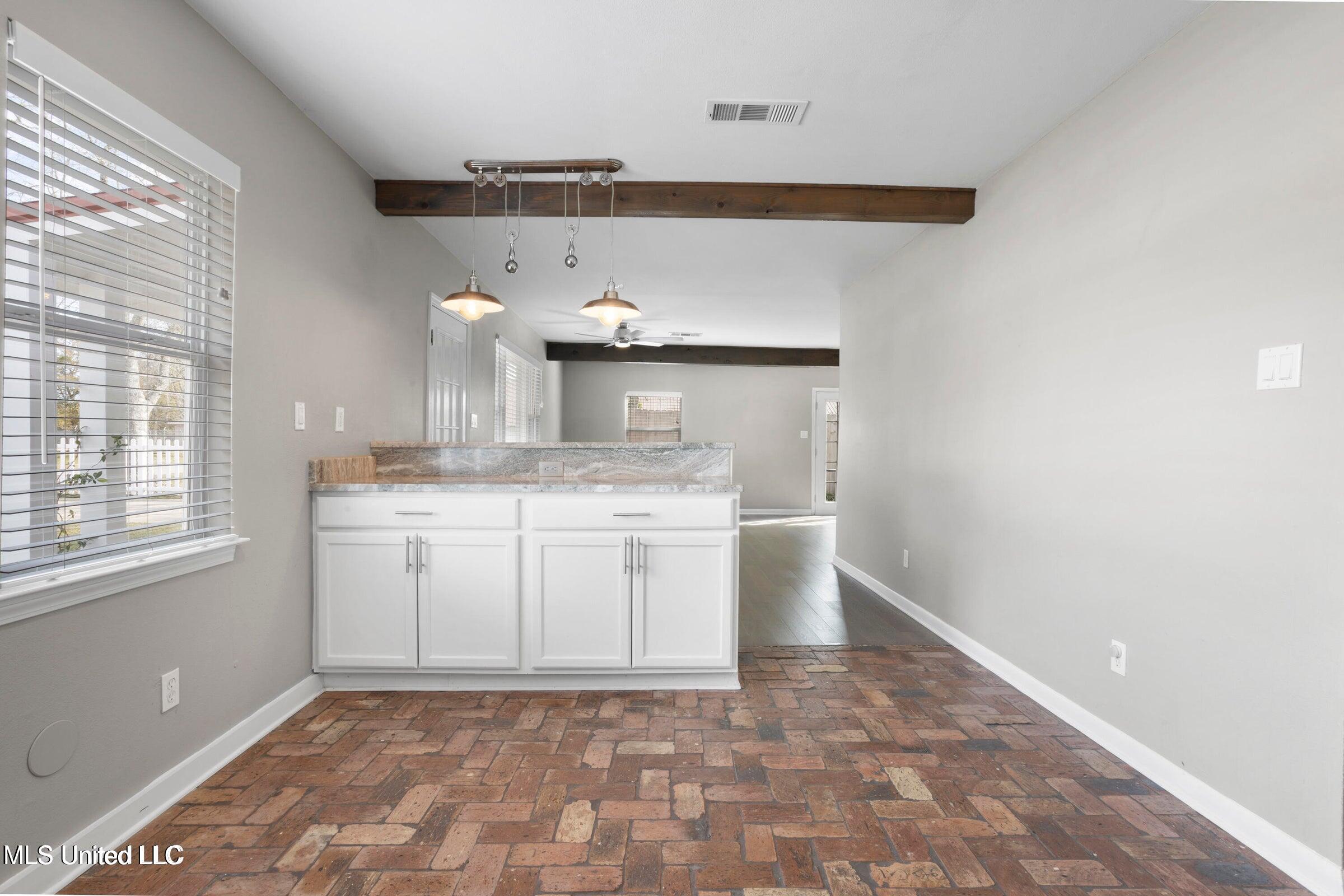 534 Saint John Street, Bay Saint Louis