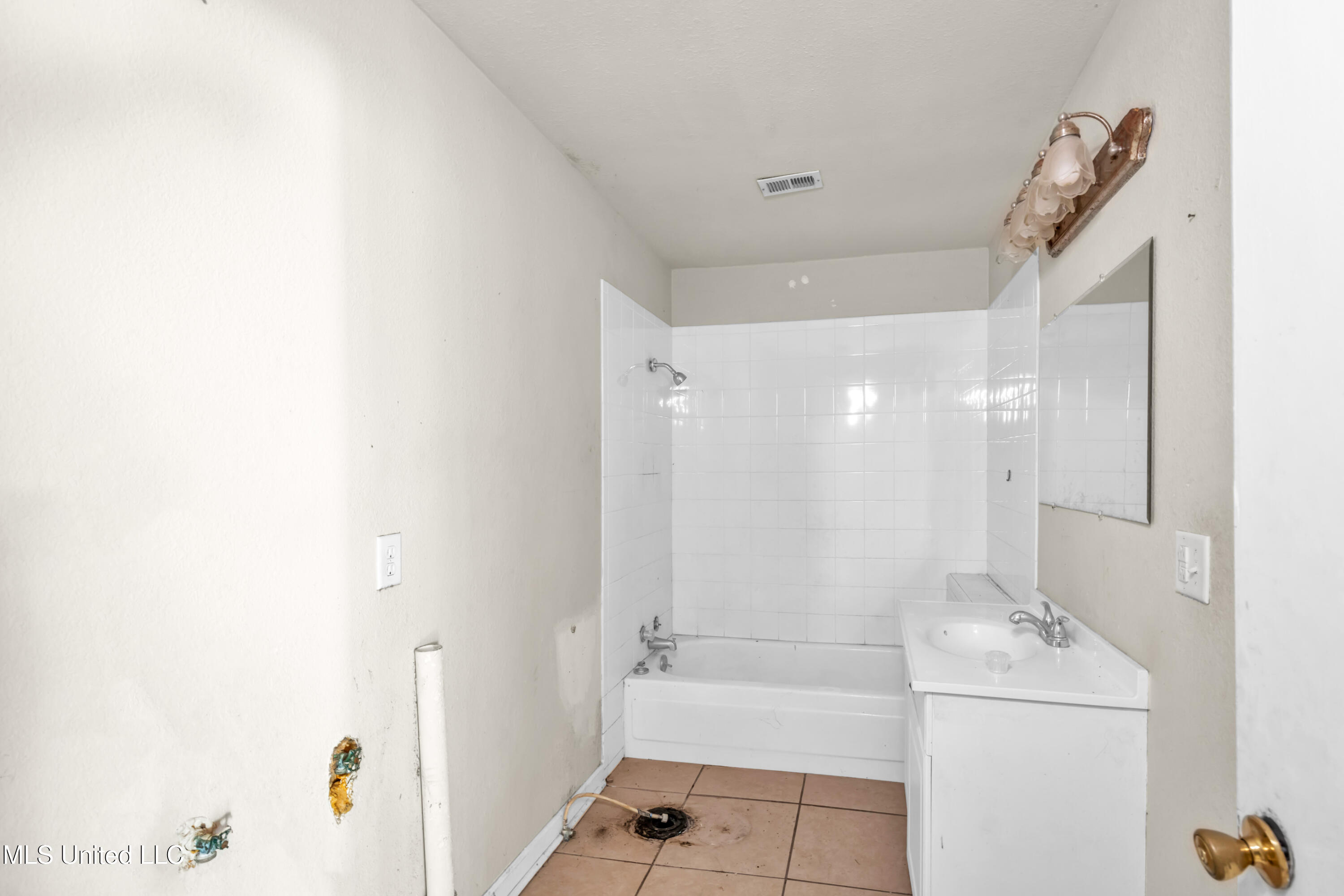 2116 31st Avenue, Gulfport