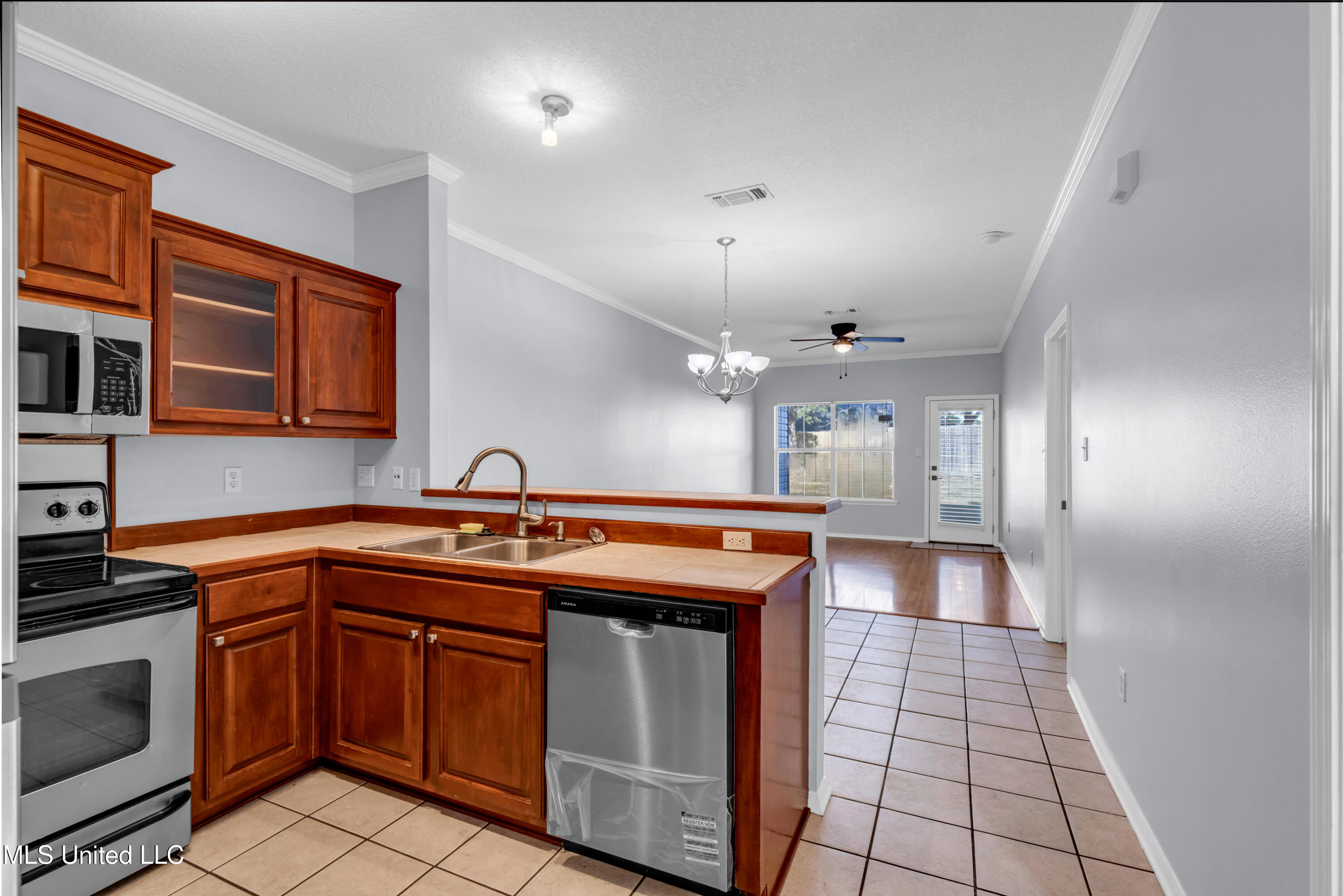 13558 Laurel Oaks Lane, Gulfport