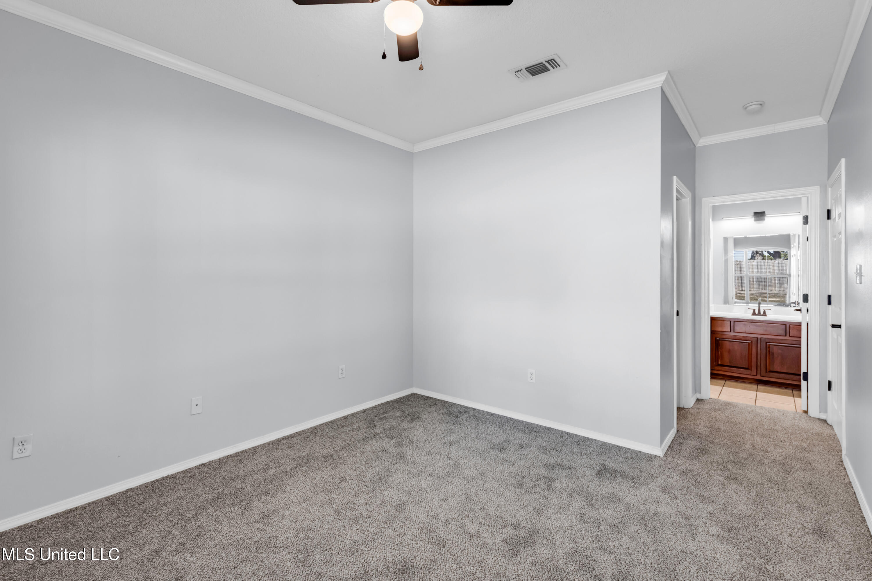 13558 Laurel Oaks Lane, Gulfport