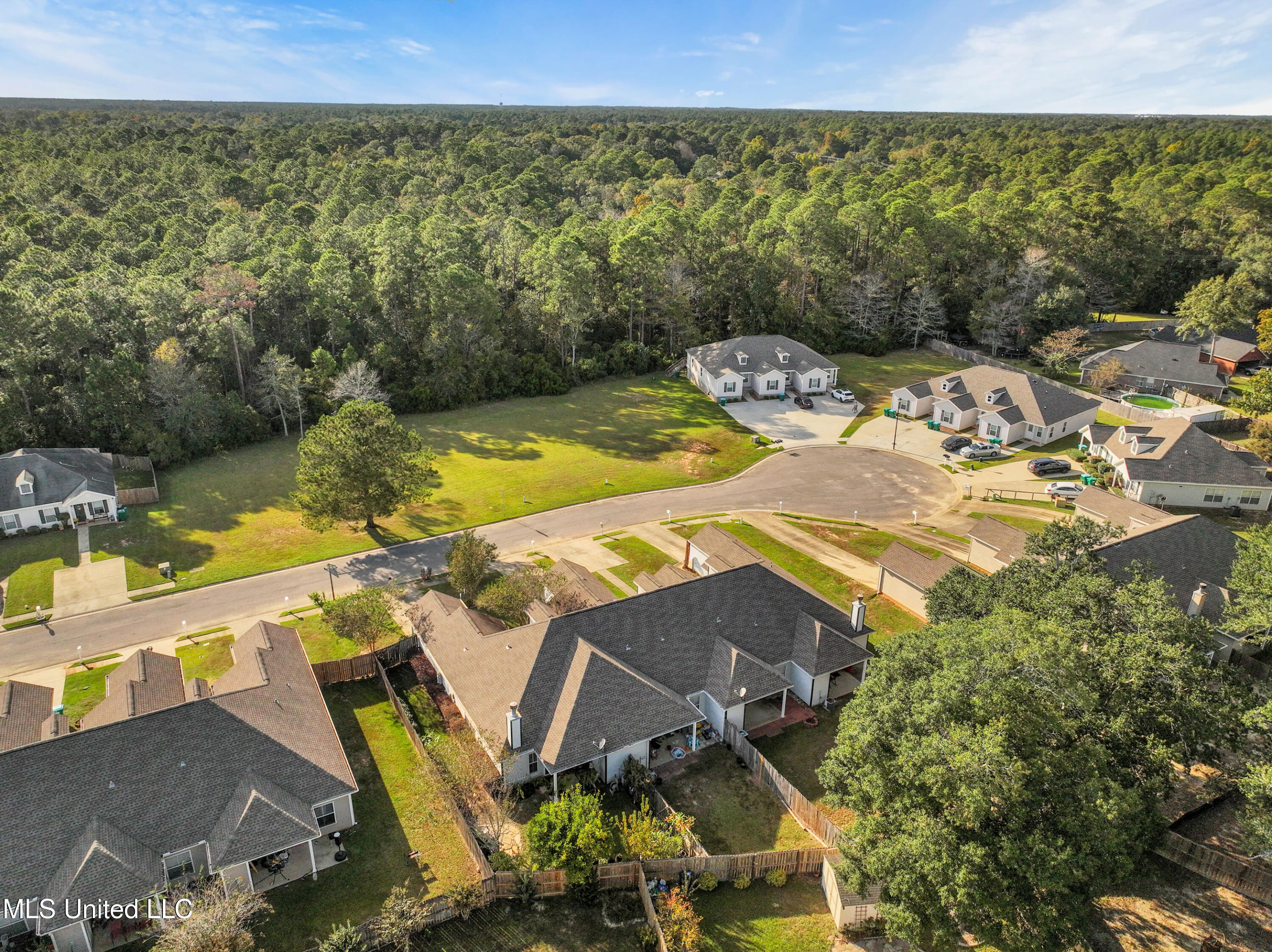 13558 Laurel Oaks Lane, Gulfport