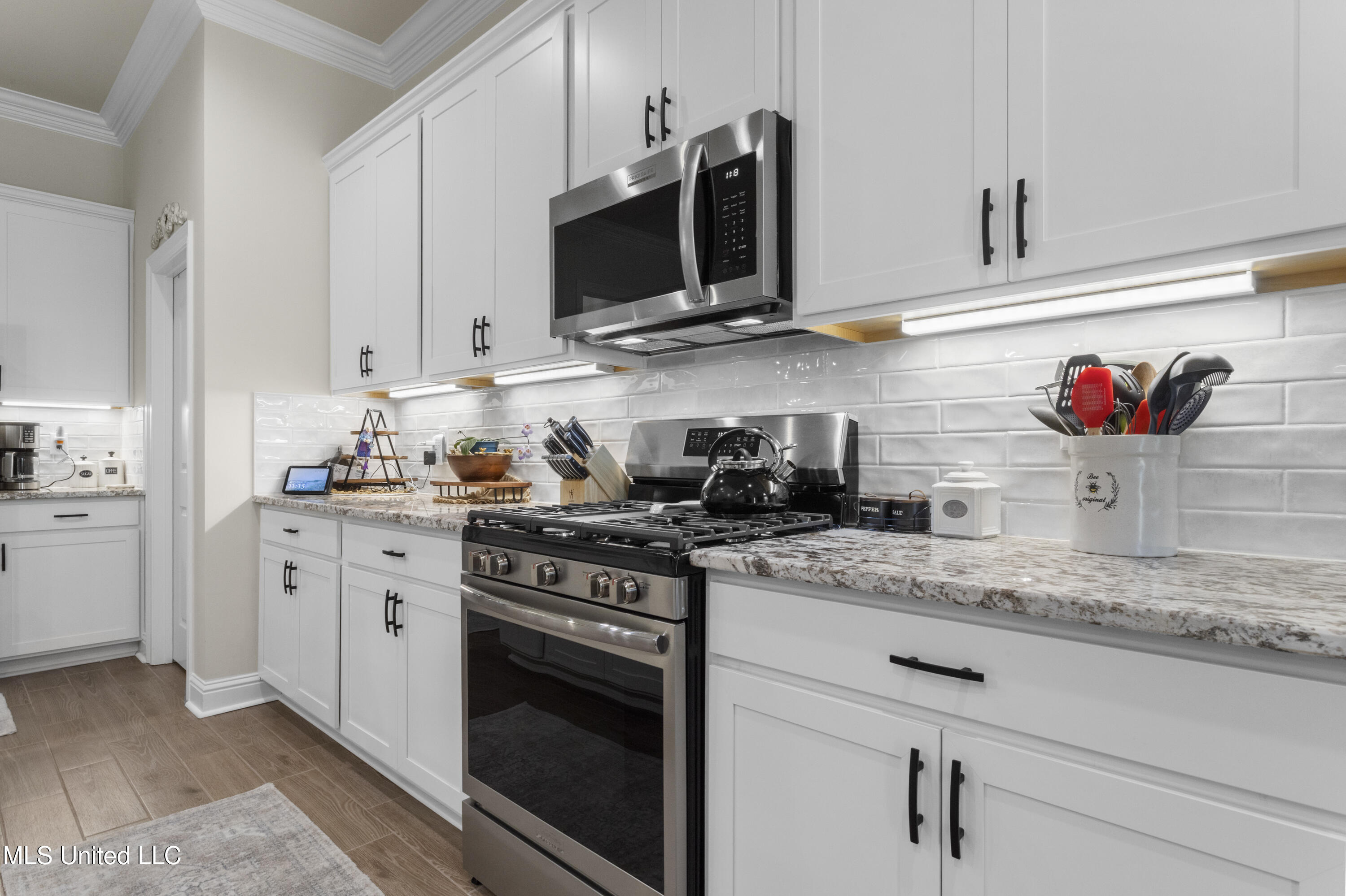 13464 Swan Ridge Circle