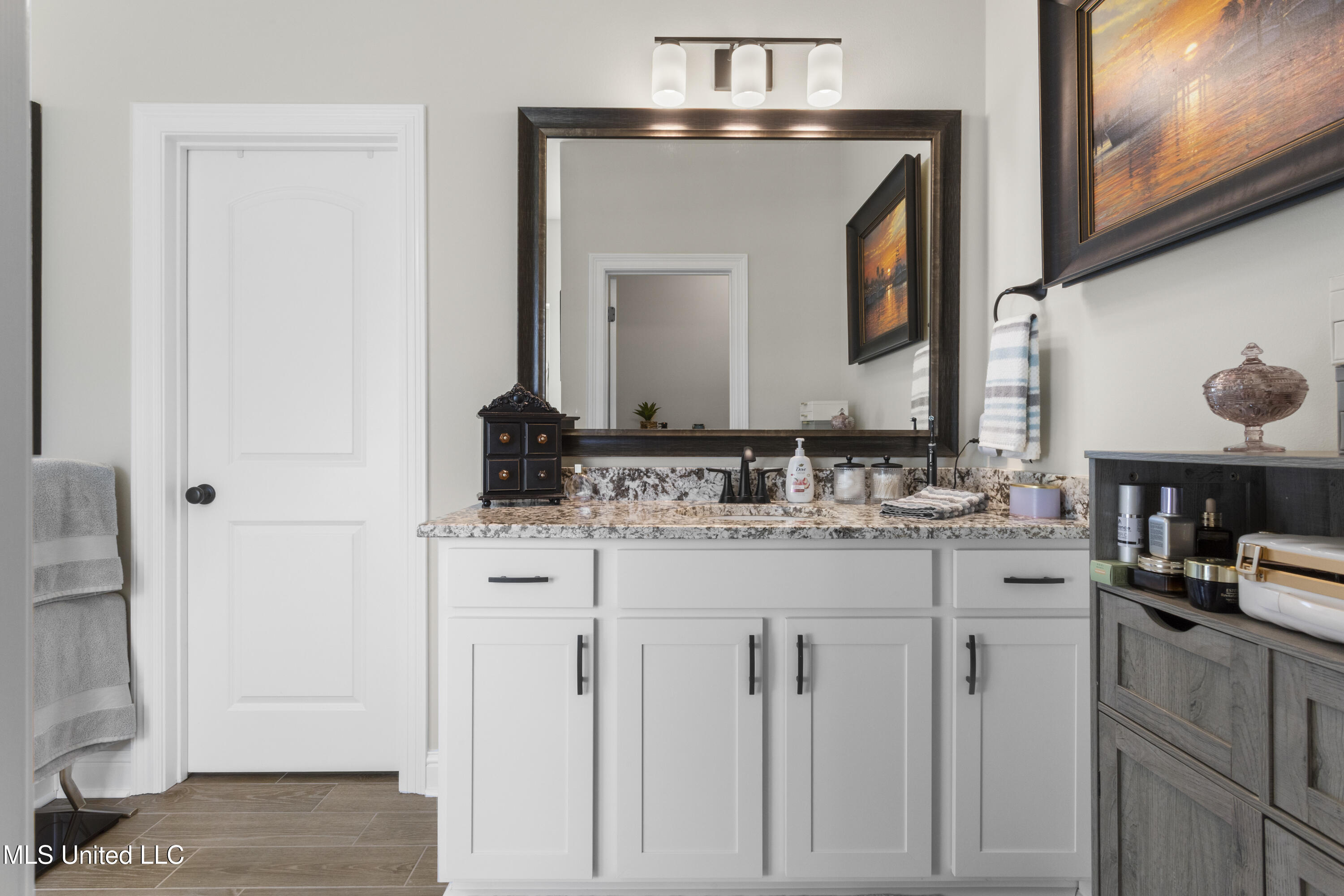 13464 Swan Ridge Circle