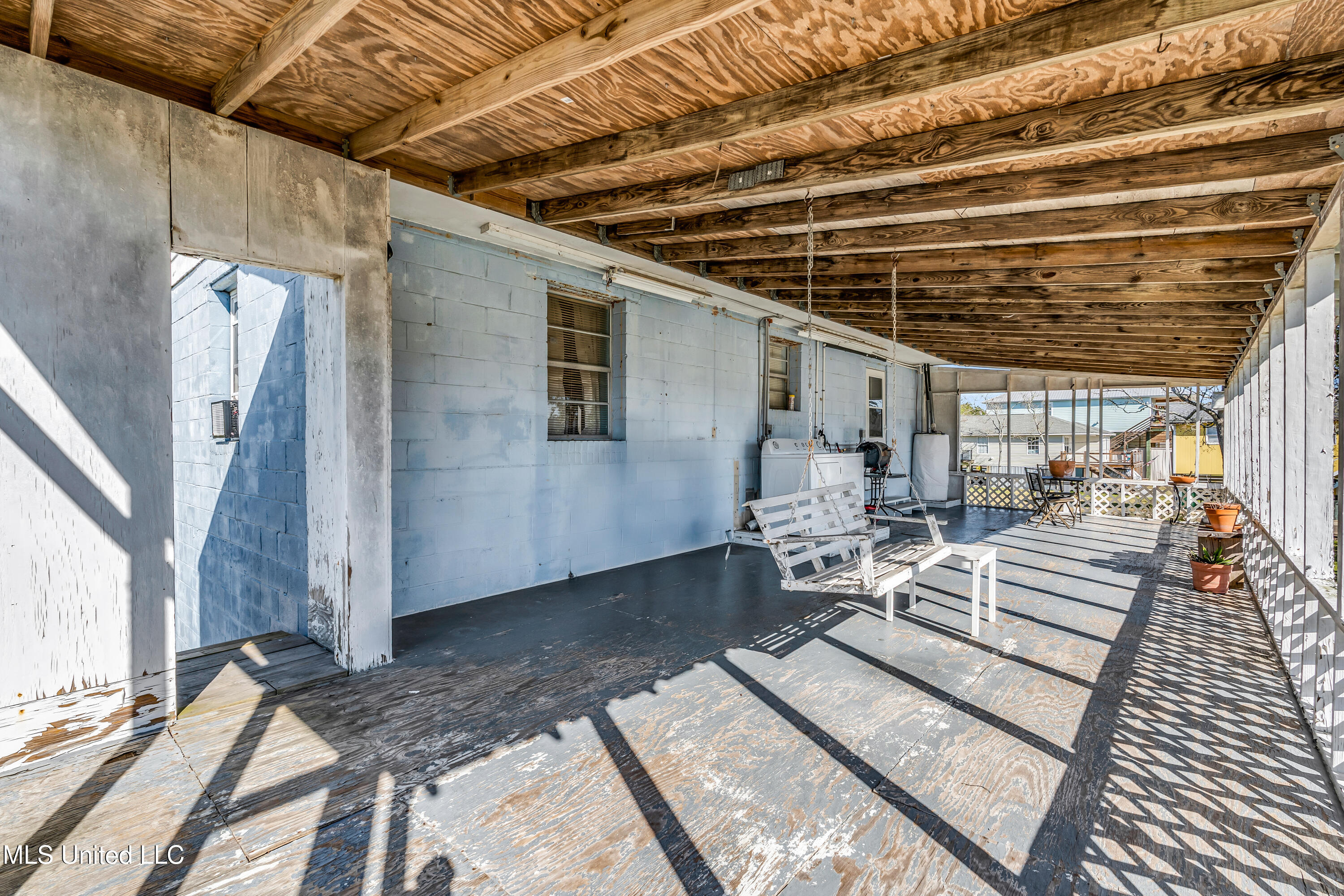 10210 Bayou View Drive