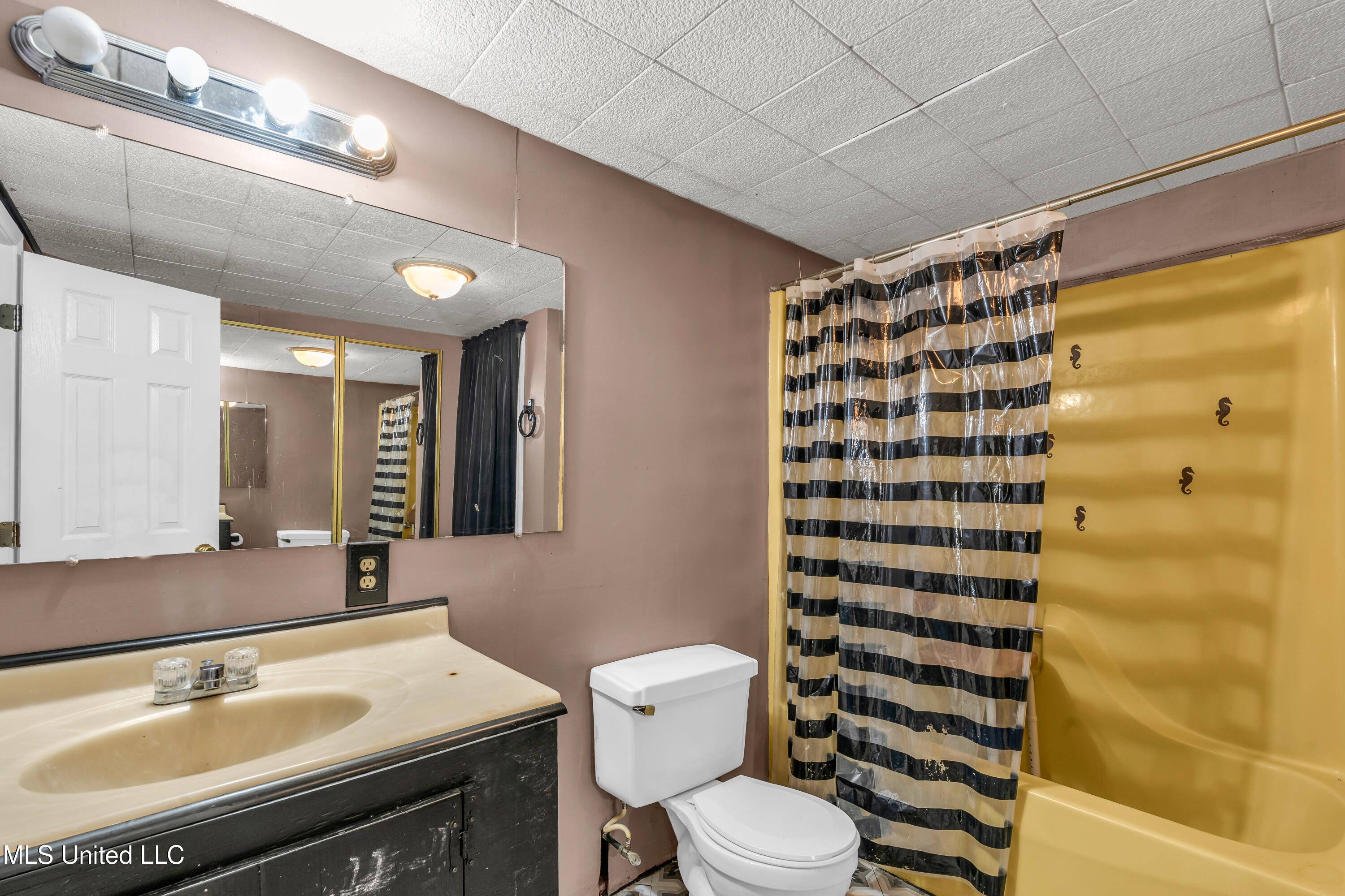 10210 Bayou View Drive