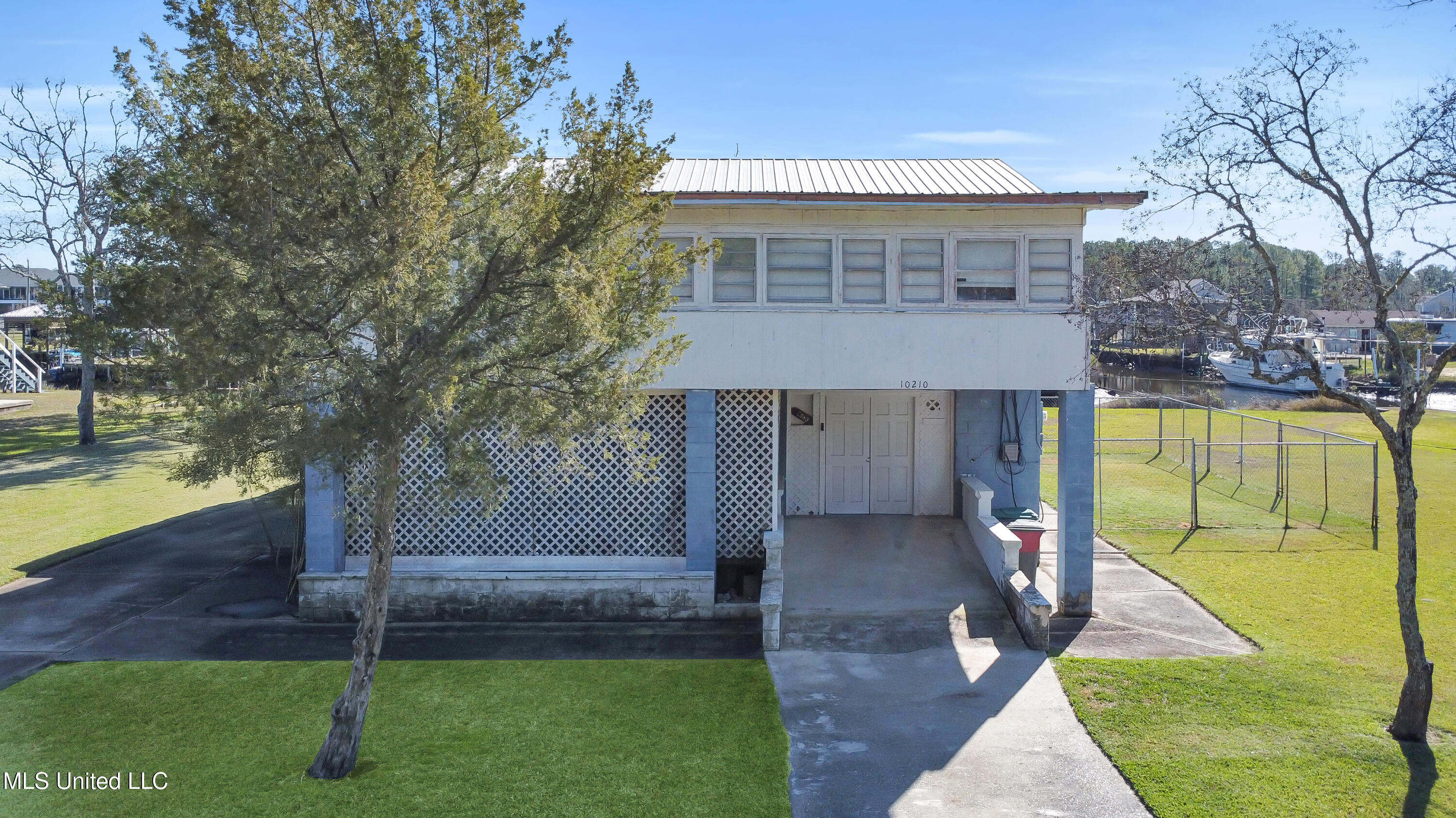 10210 Bayou View Drive