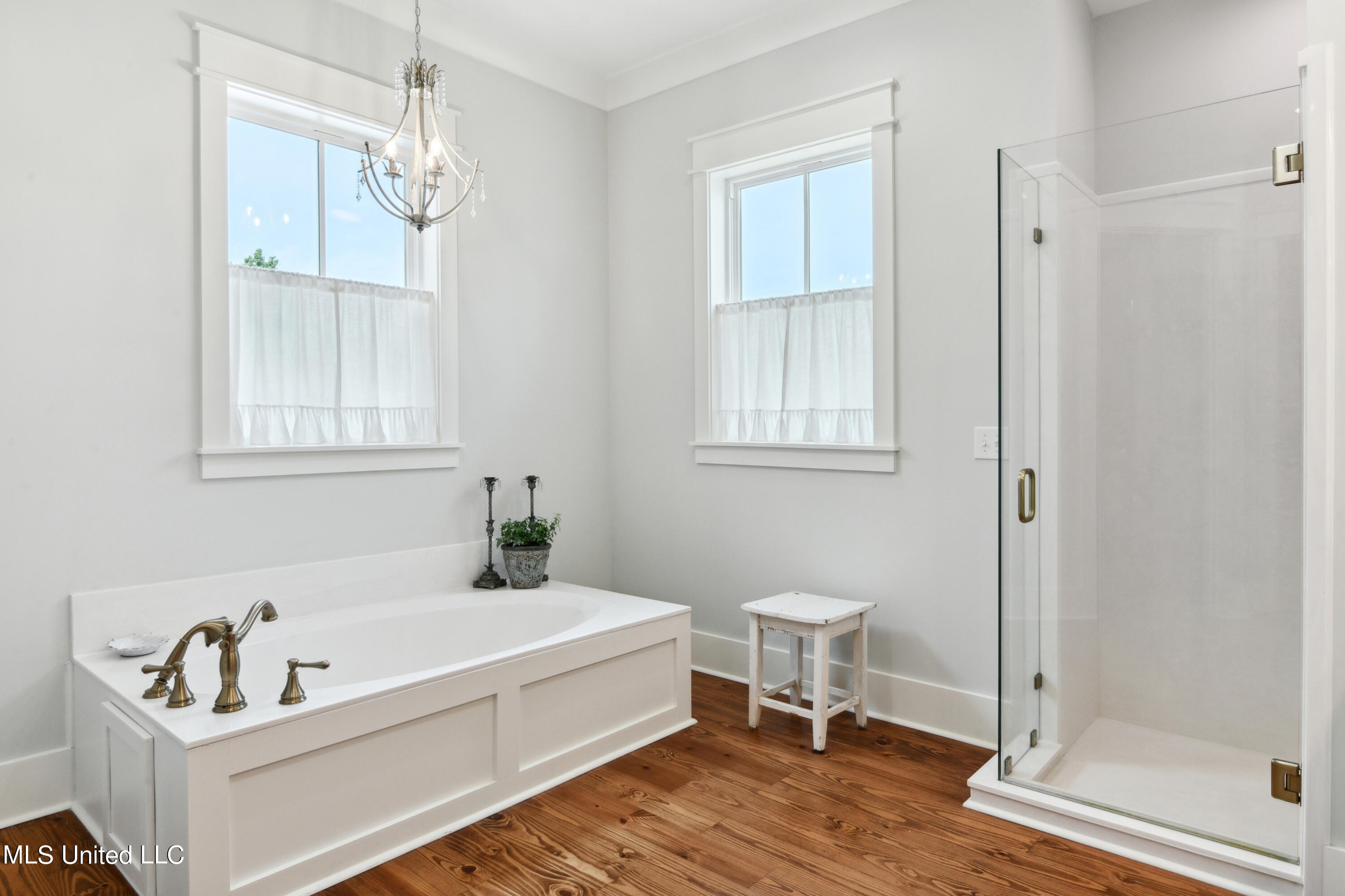 209 Nicholson Avenue