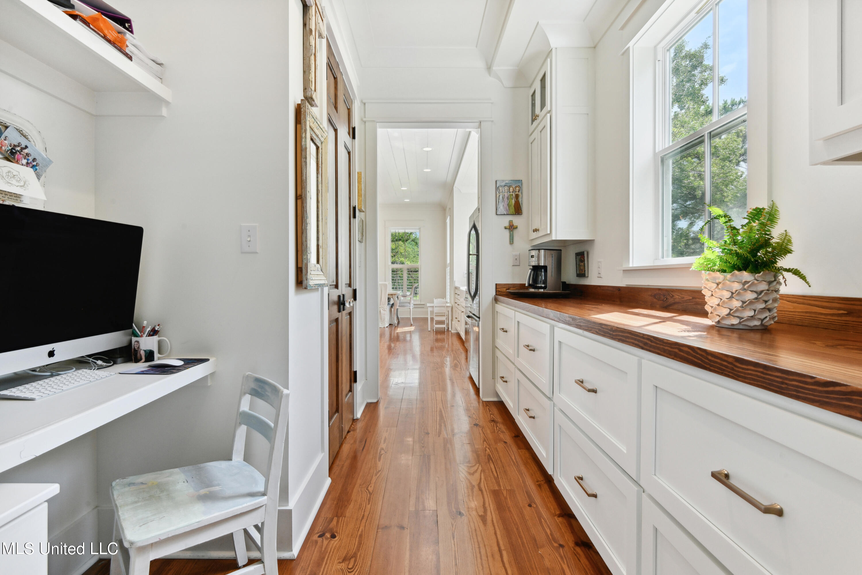 209 Nicholson Avenue