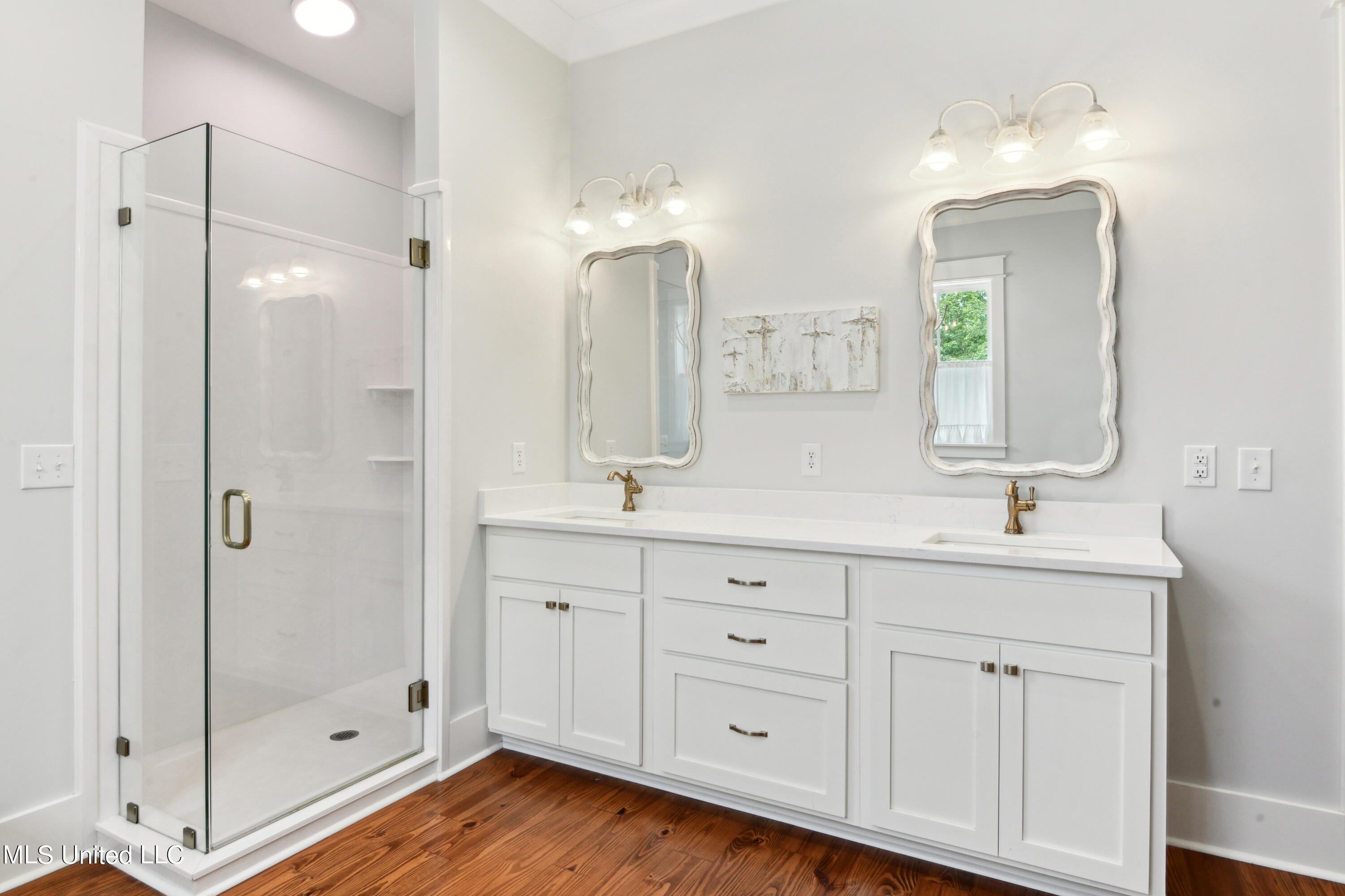 209 Nicholson Avenue