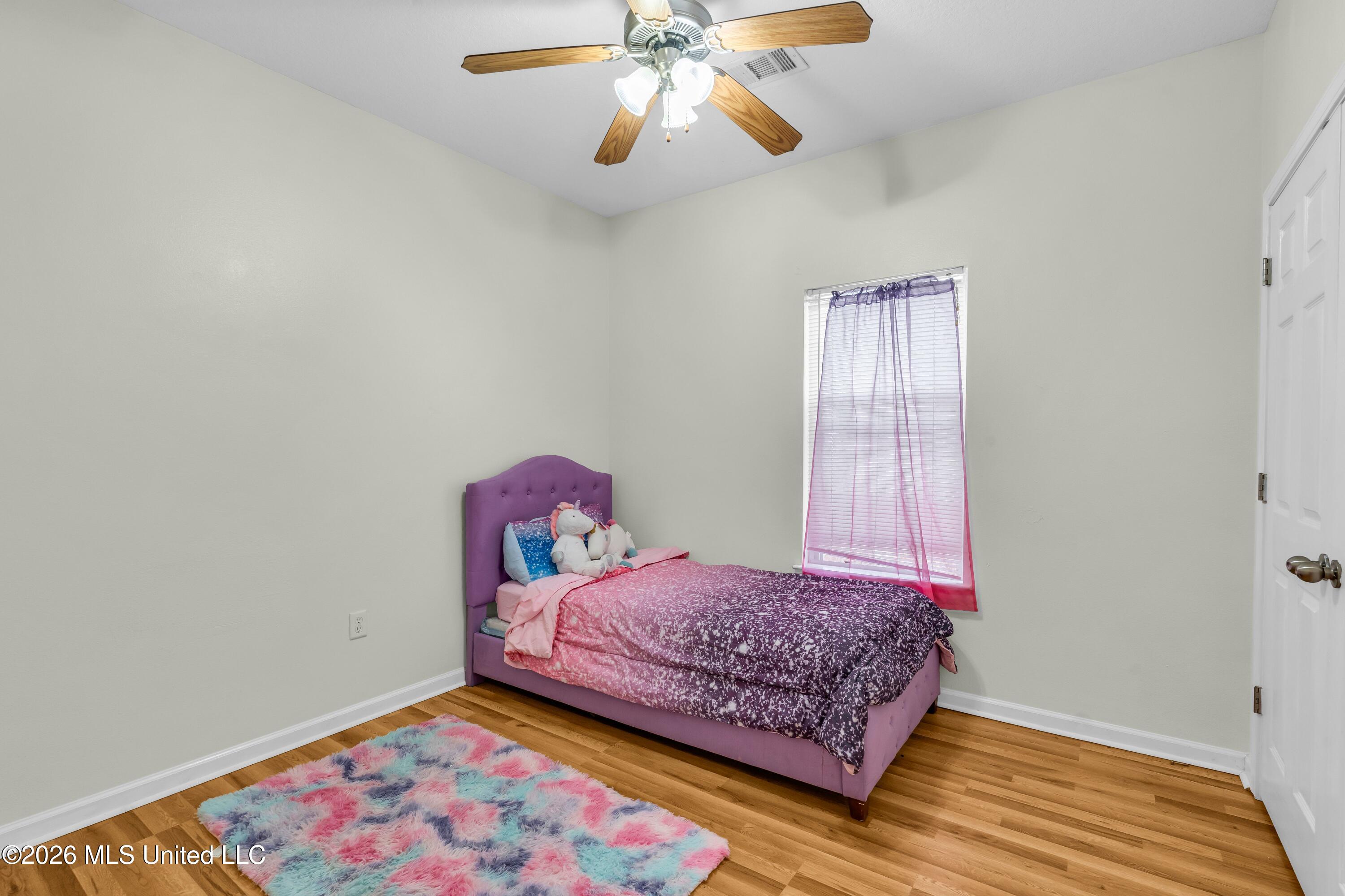 6062 E Benton Street