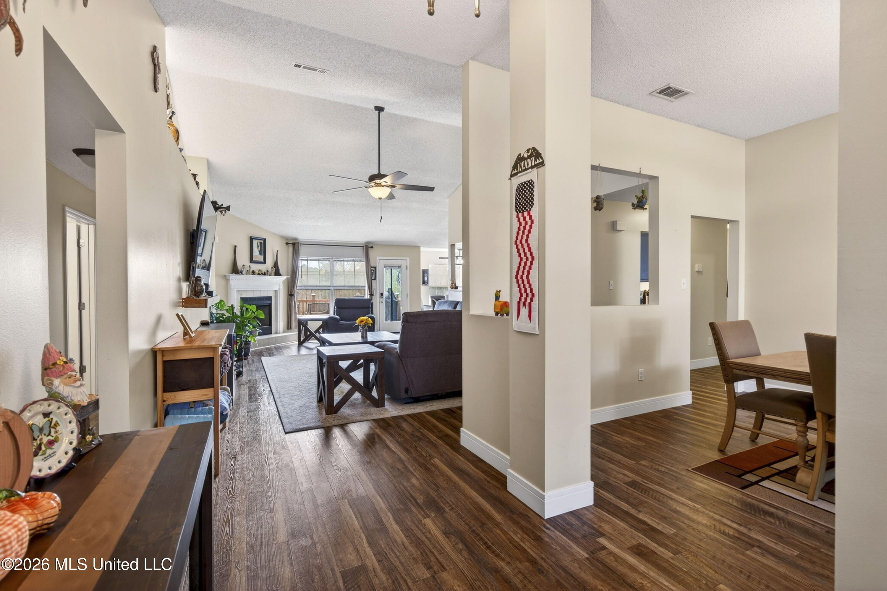 11589 Magnolia Estates Lane