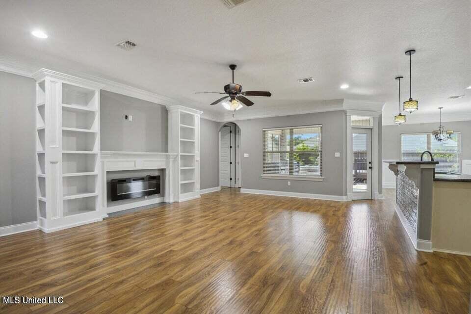 14900 Audubon Lake Boulevard