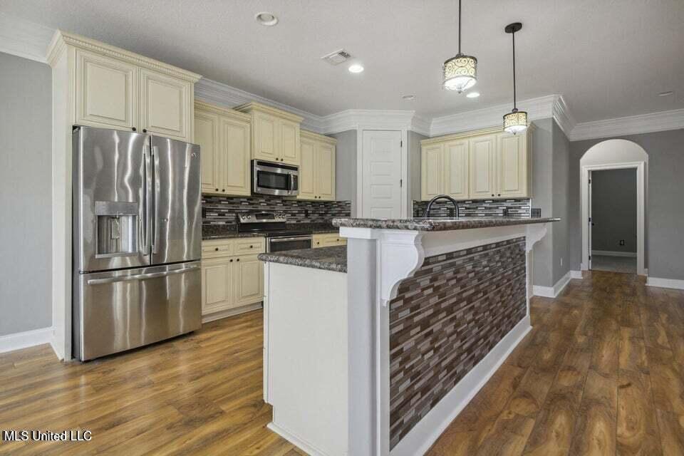 14900 Audubon Lake Boulevard