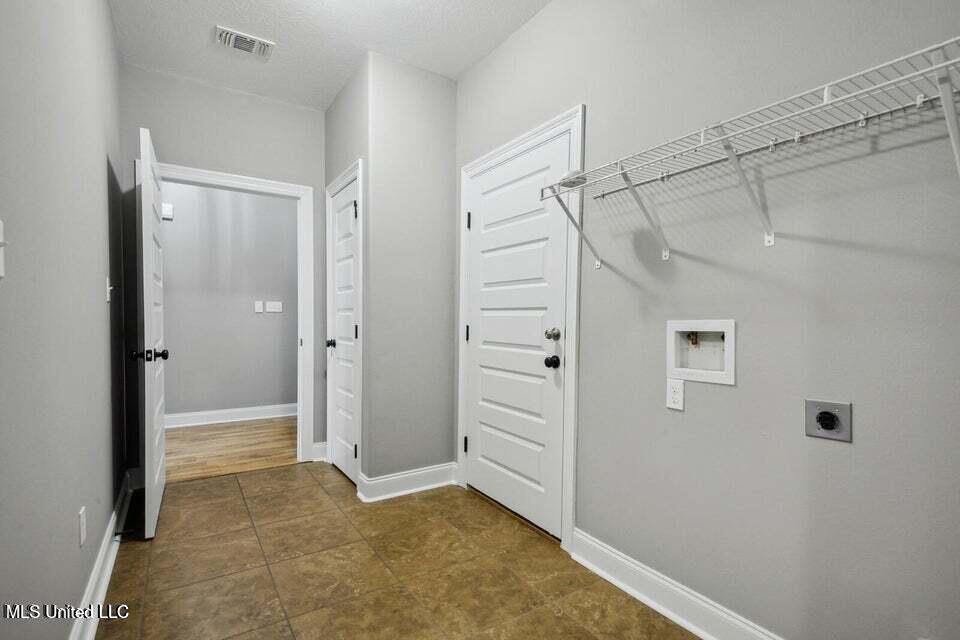 14900 Audubon Lake Boulevard