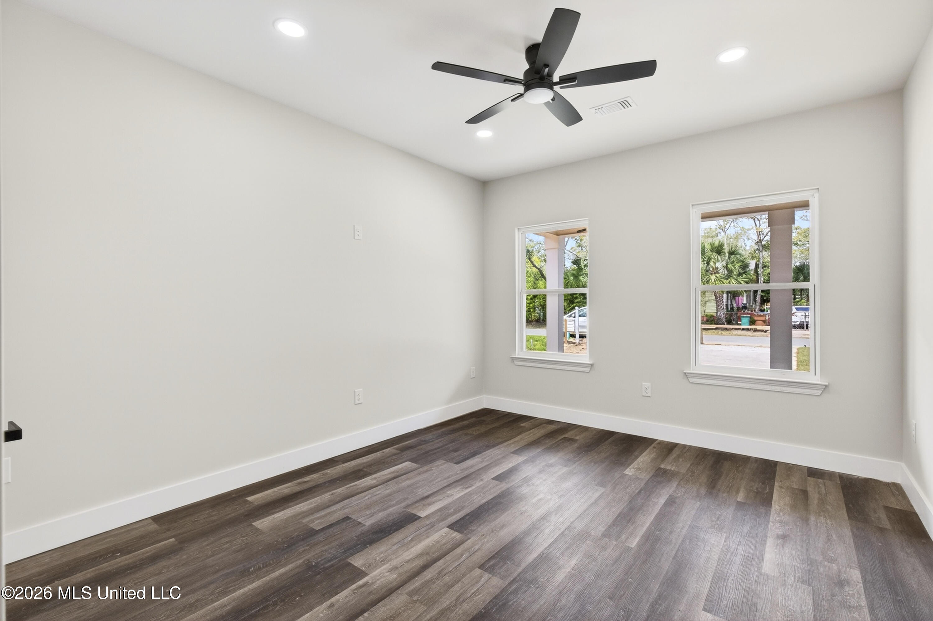 2041 Southern Avenue