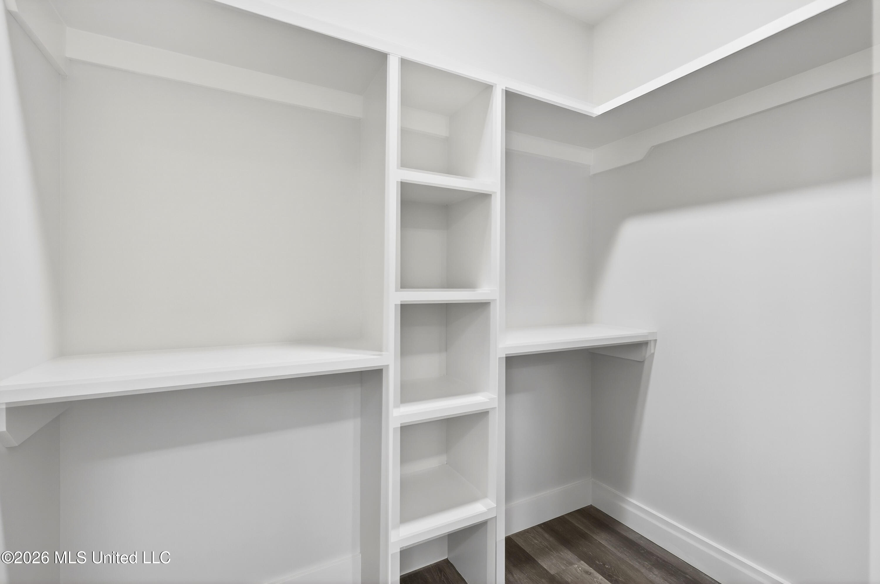 2041 Southern Avenue