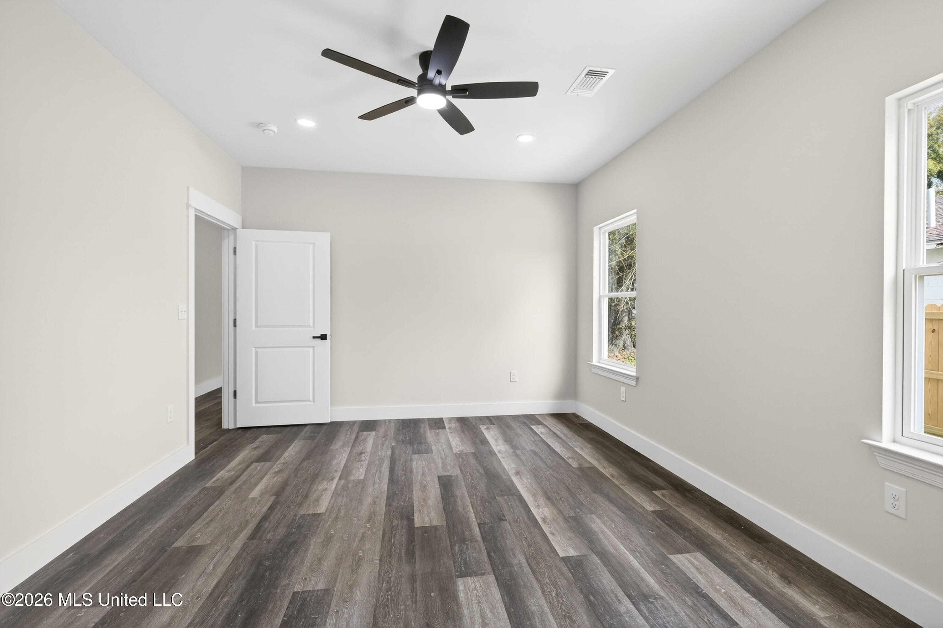 2041 Southern Avenue