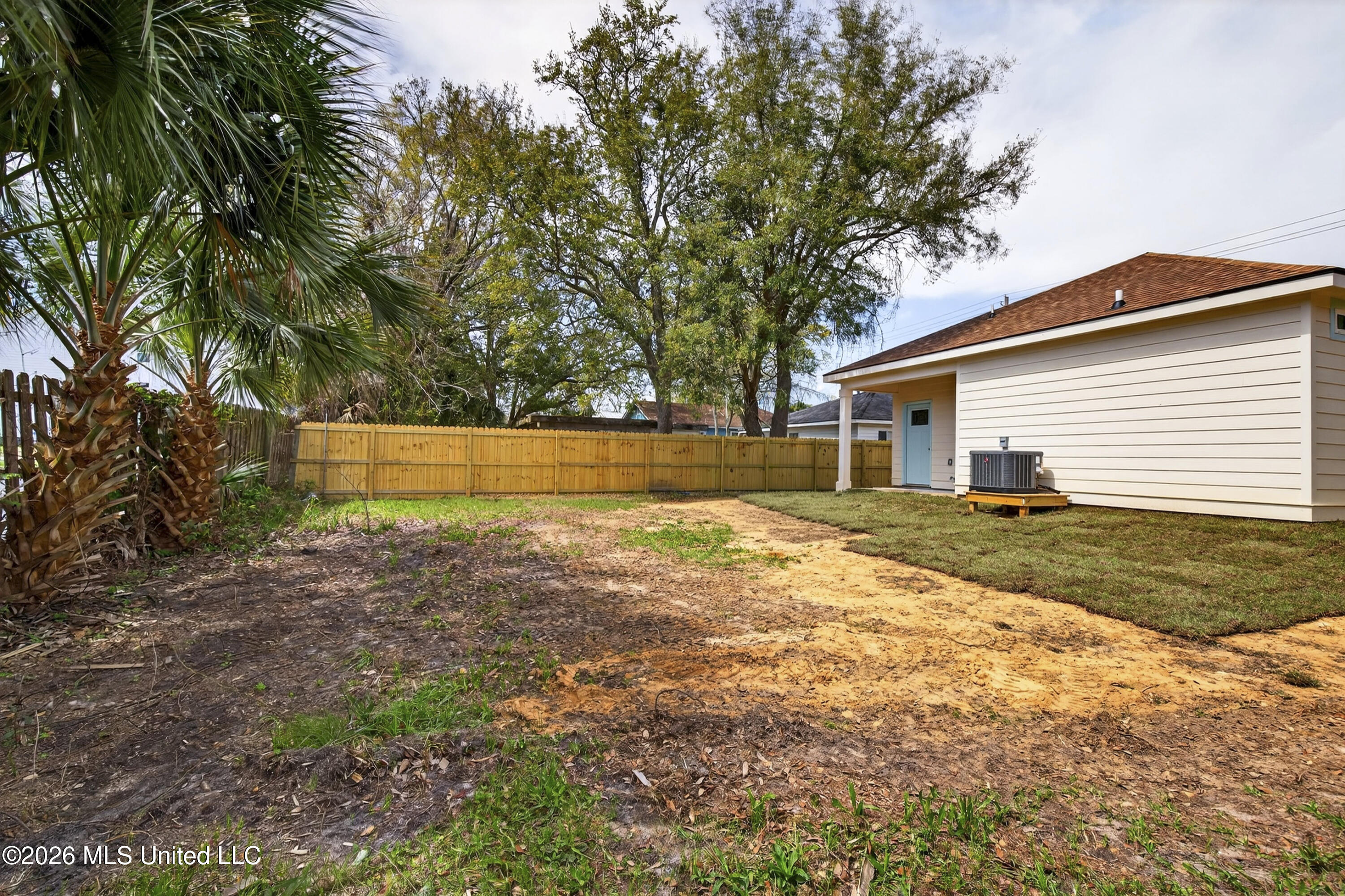 2041 Southern Avenue