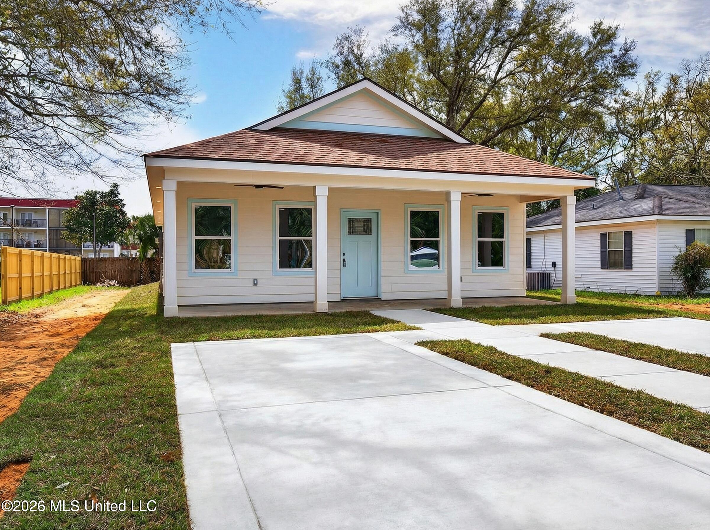 2041 Southern Avenue