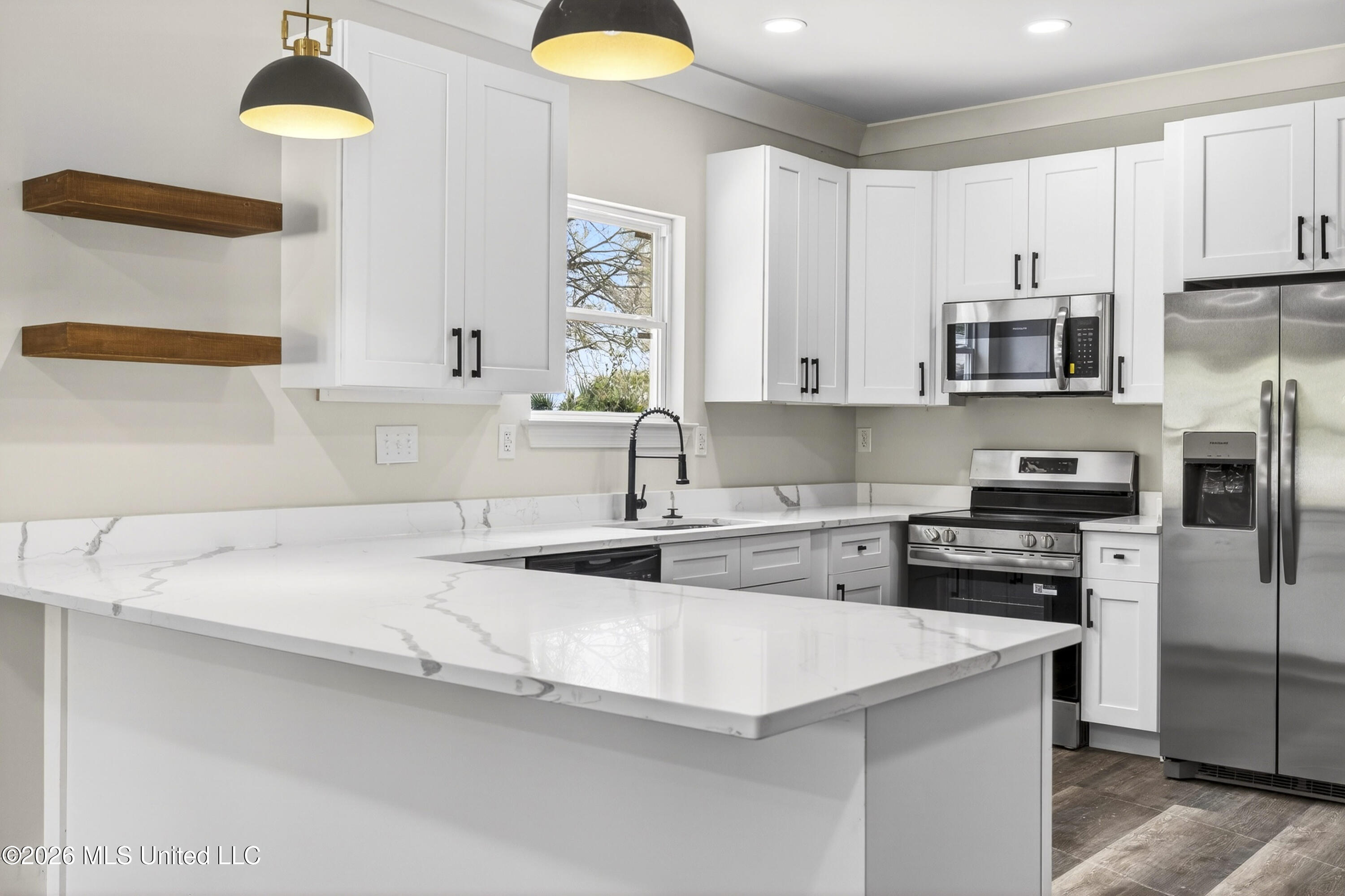 2041 Southern Avenue