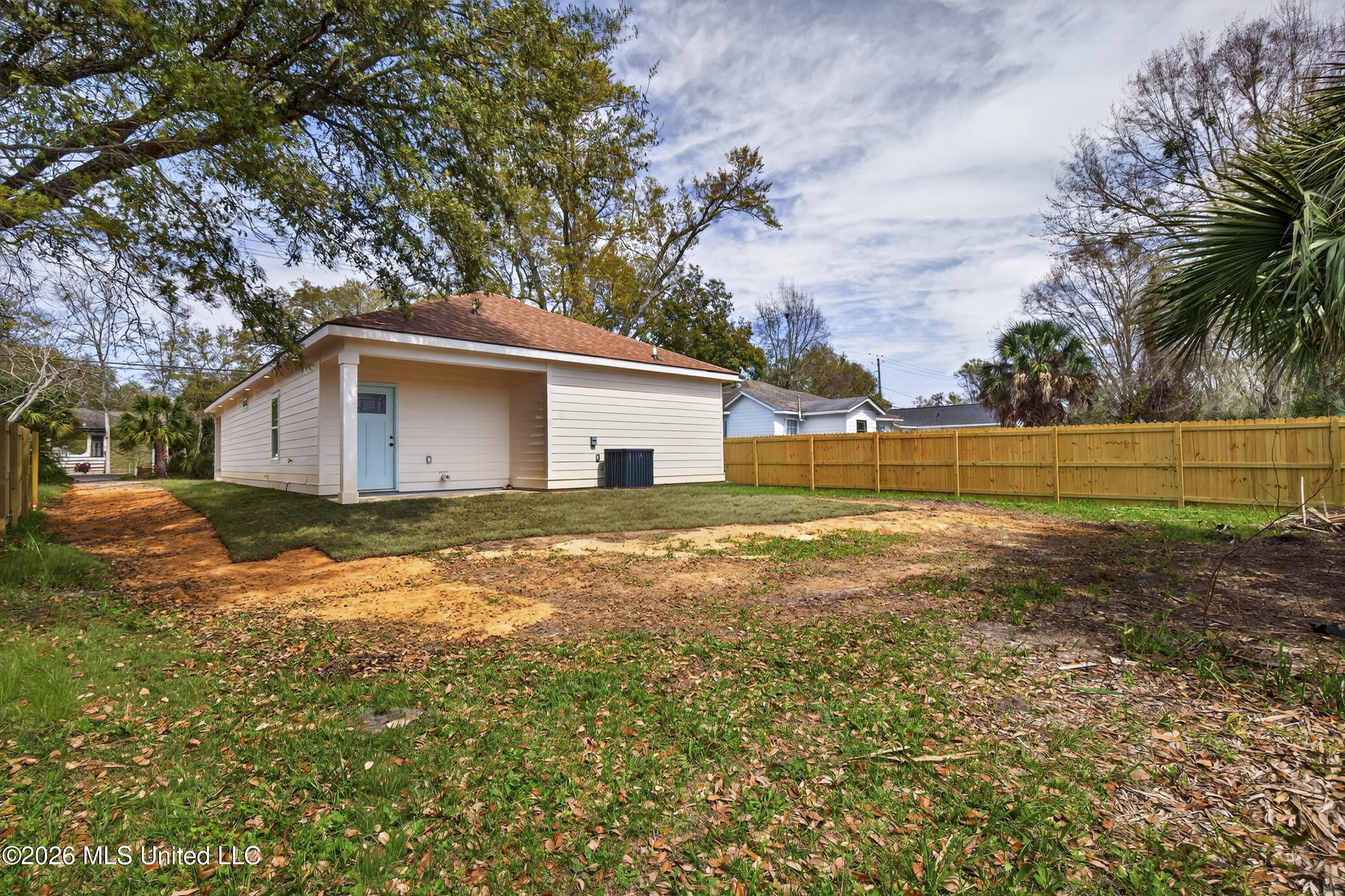 2041 Southern Avenue