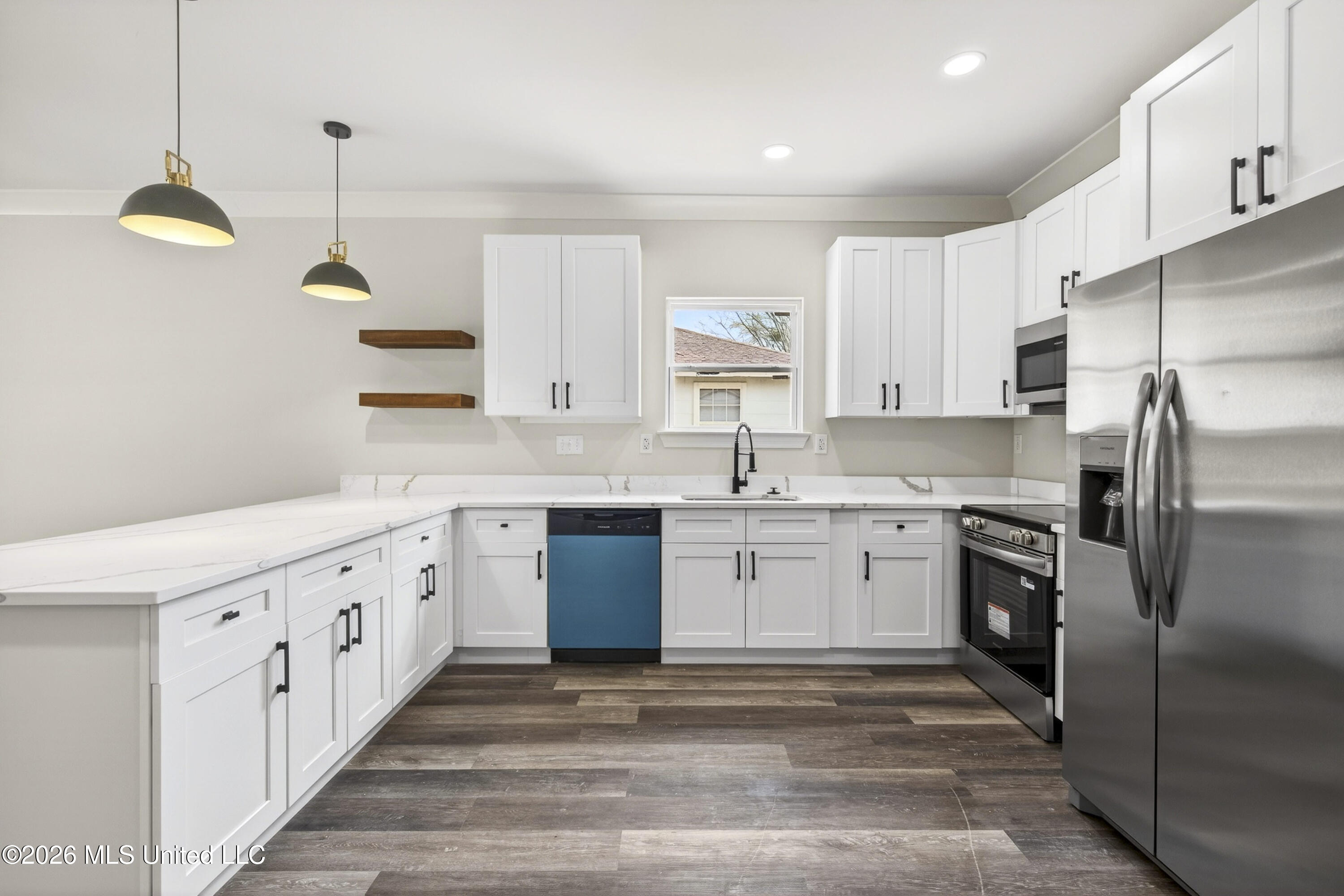 2041 Southern Avenue