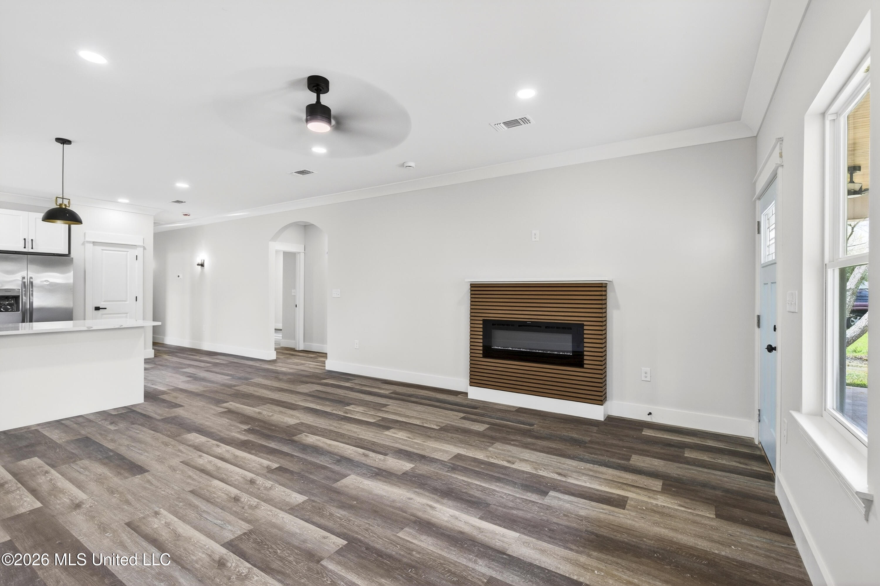 2041 Southern Avenue