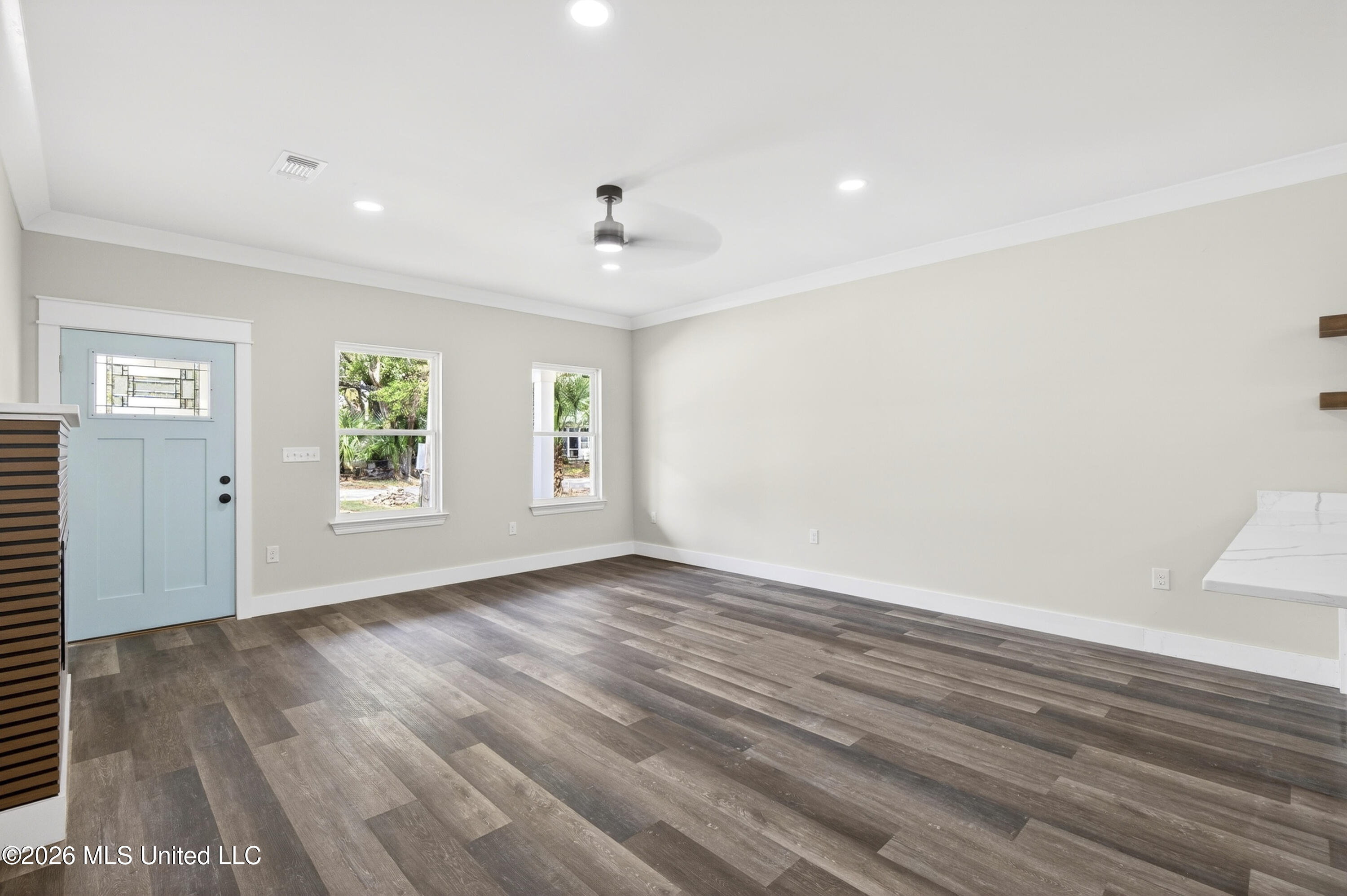 2041 Southern Avenue