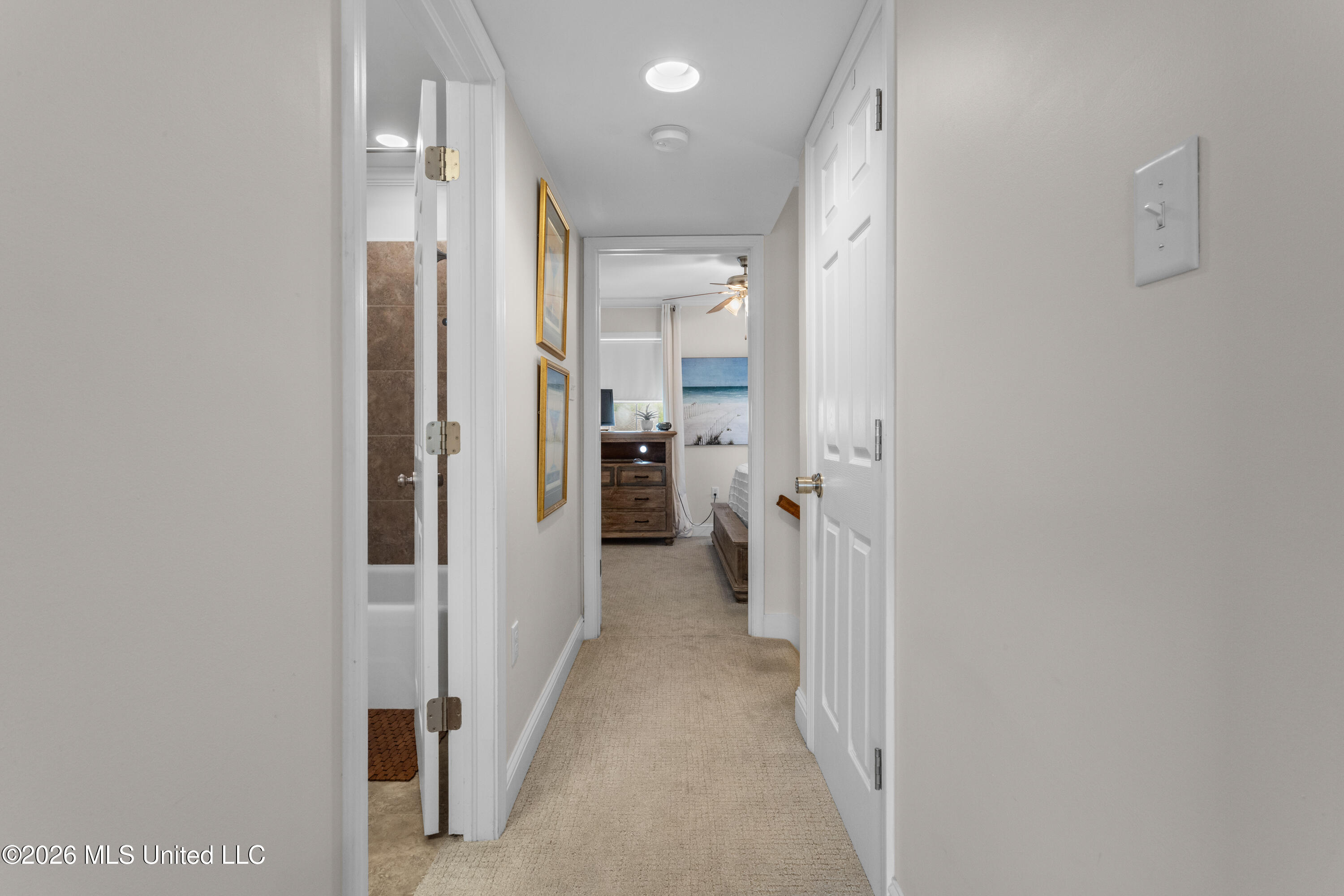 105 Demontluzin Avenue, 1