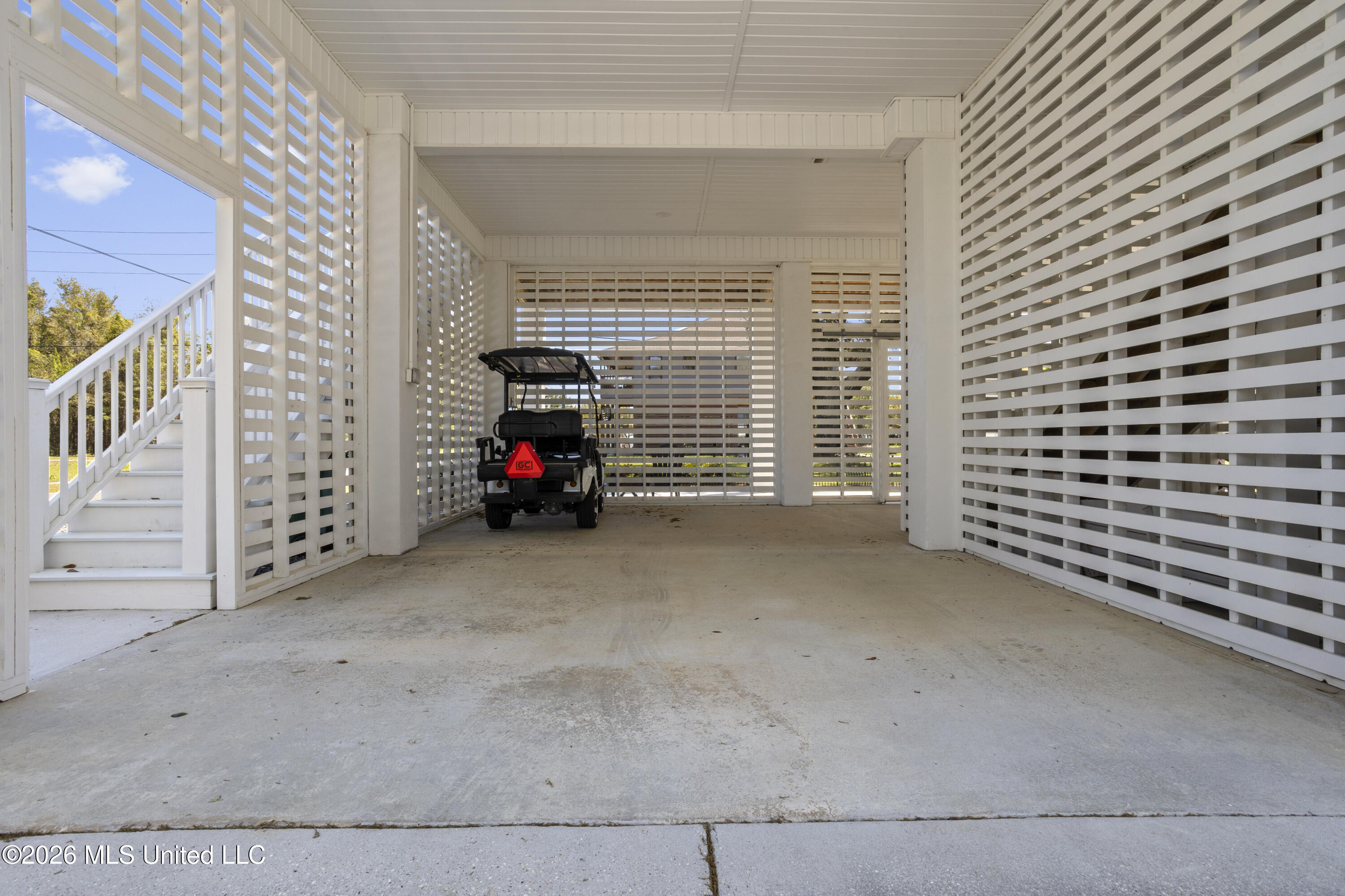 500 Saint Louis Street