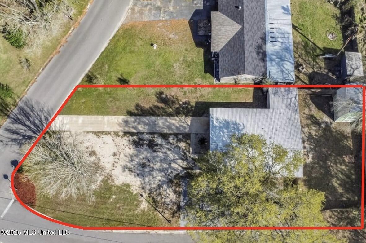 706 Spanish Acres Drive