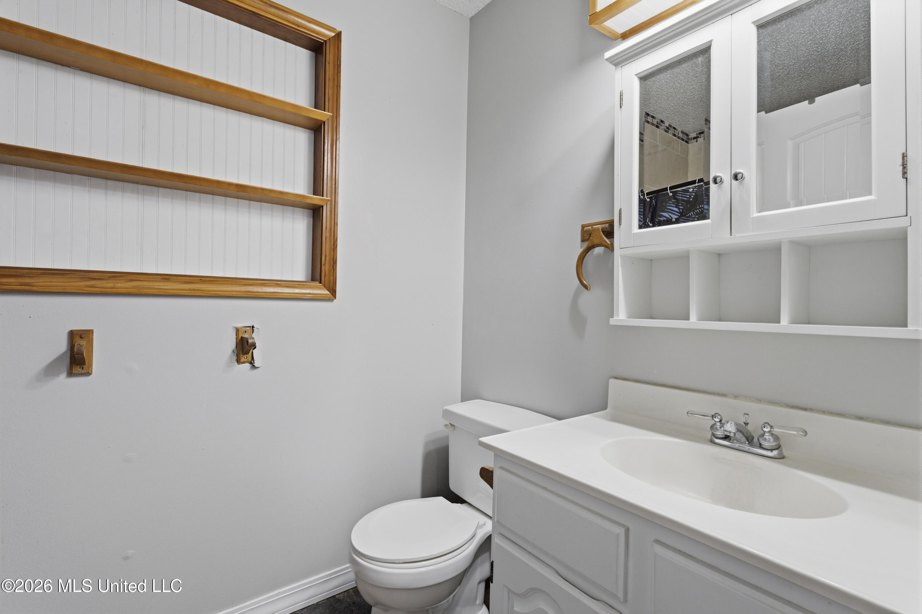 7090 Meadow Dale Street