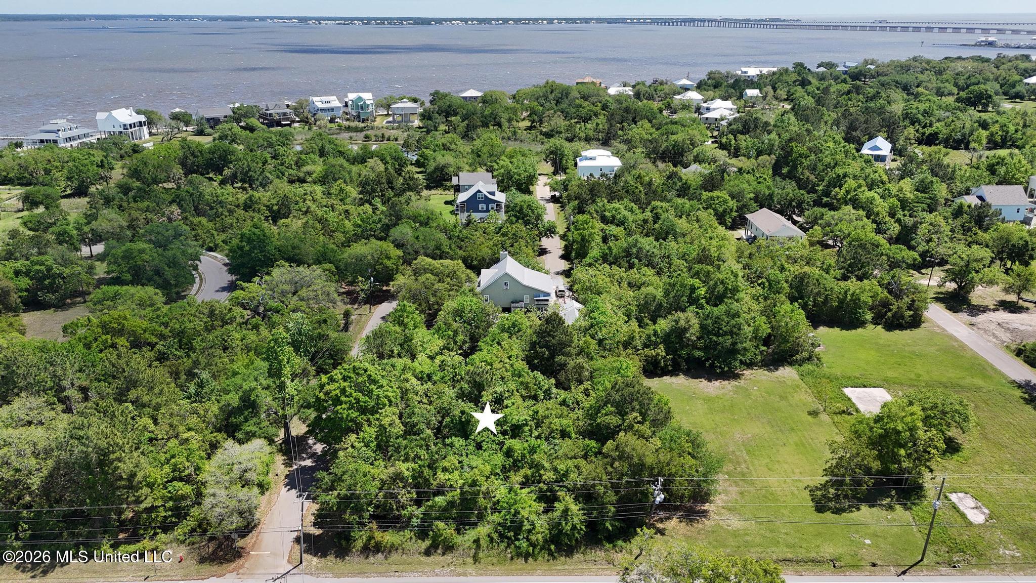 1411 Fox Drive