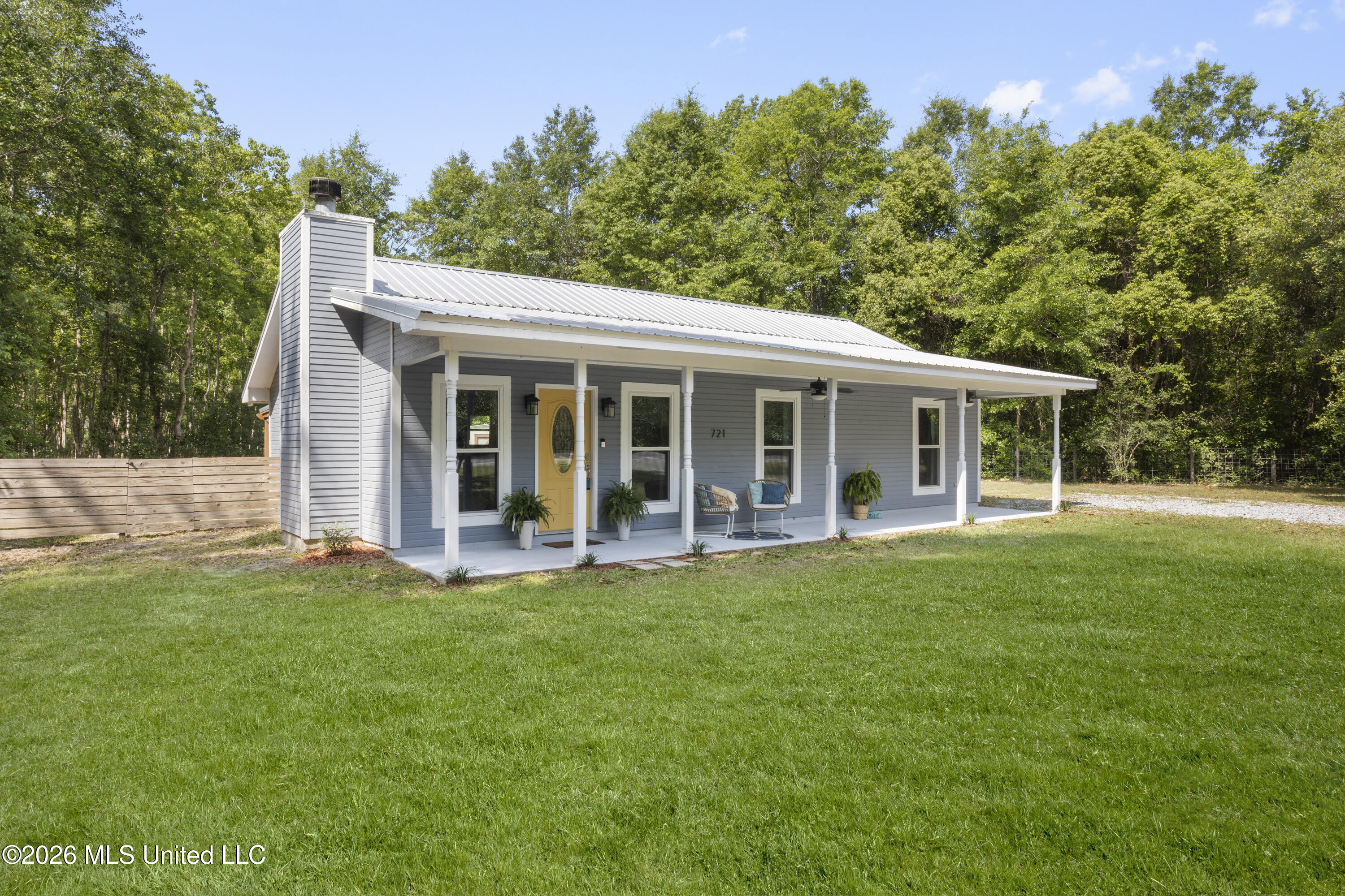 721 Nicholson Avenue