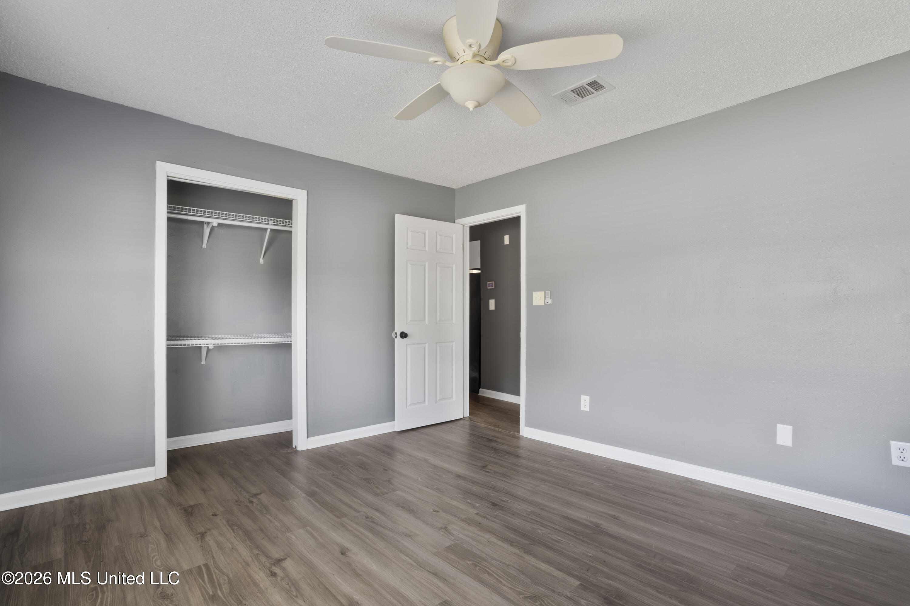 956 Old Spanish Trail