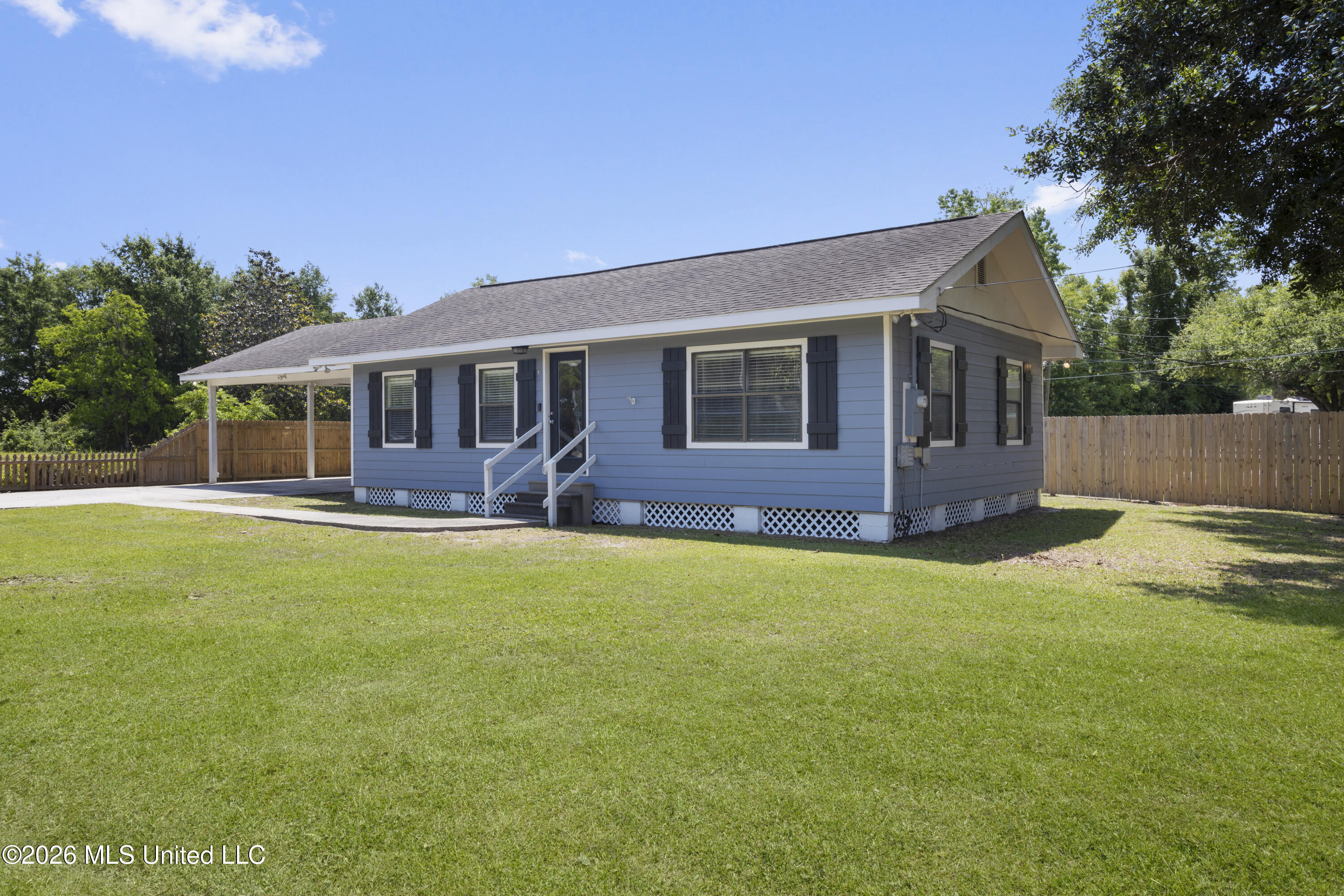 956 Old Spanish Trail