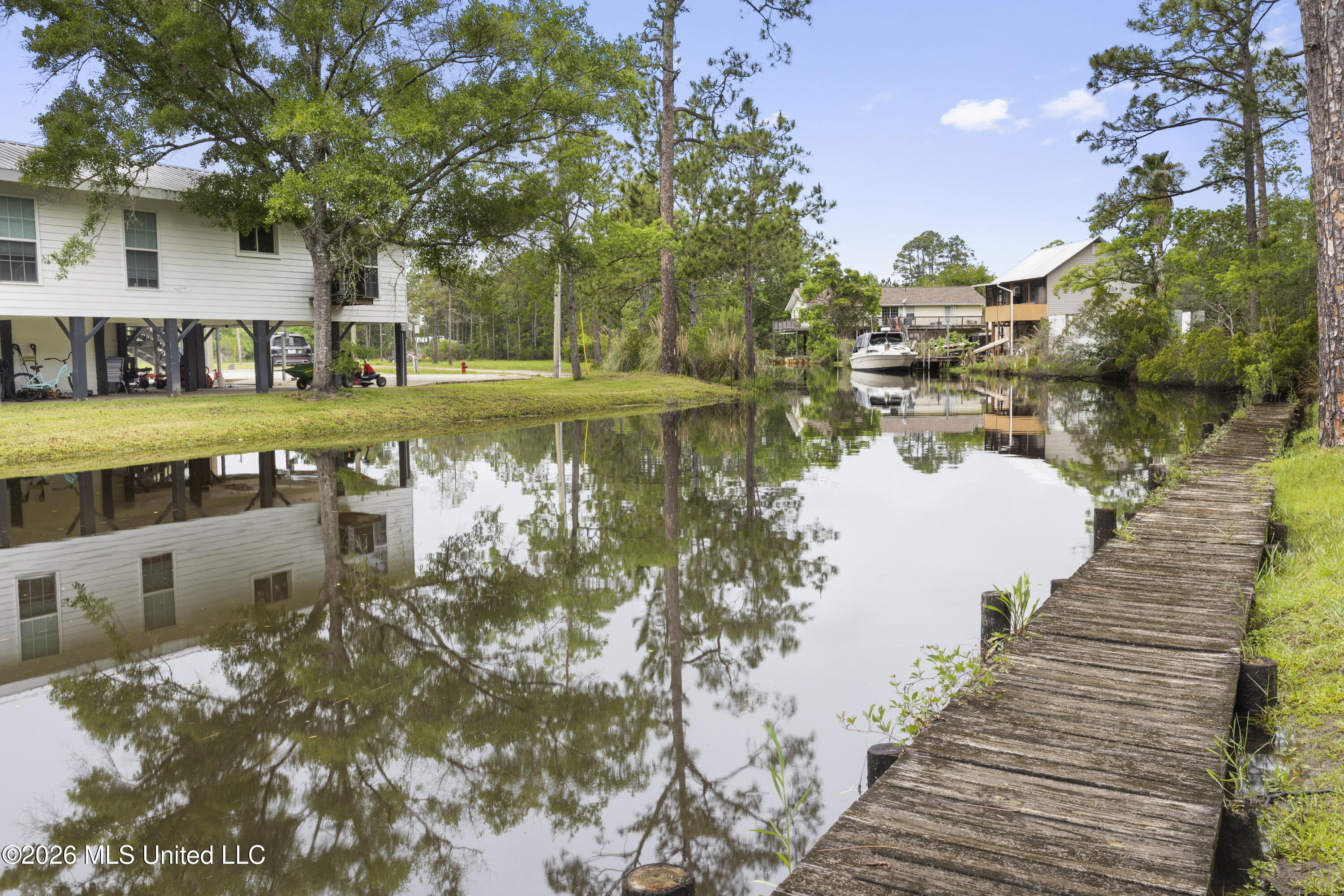 10091 River Drive