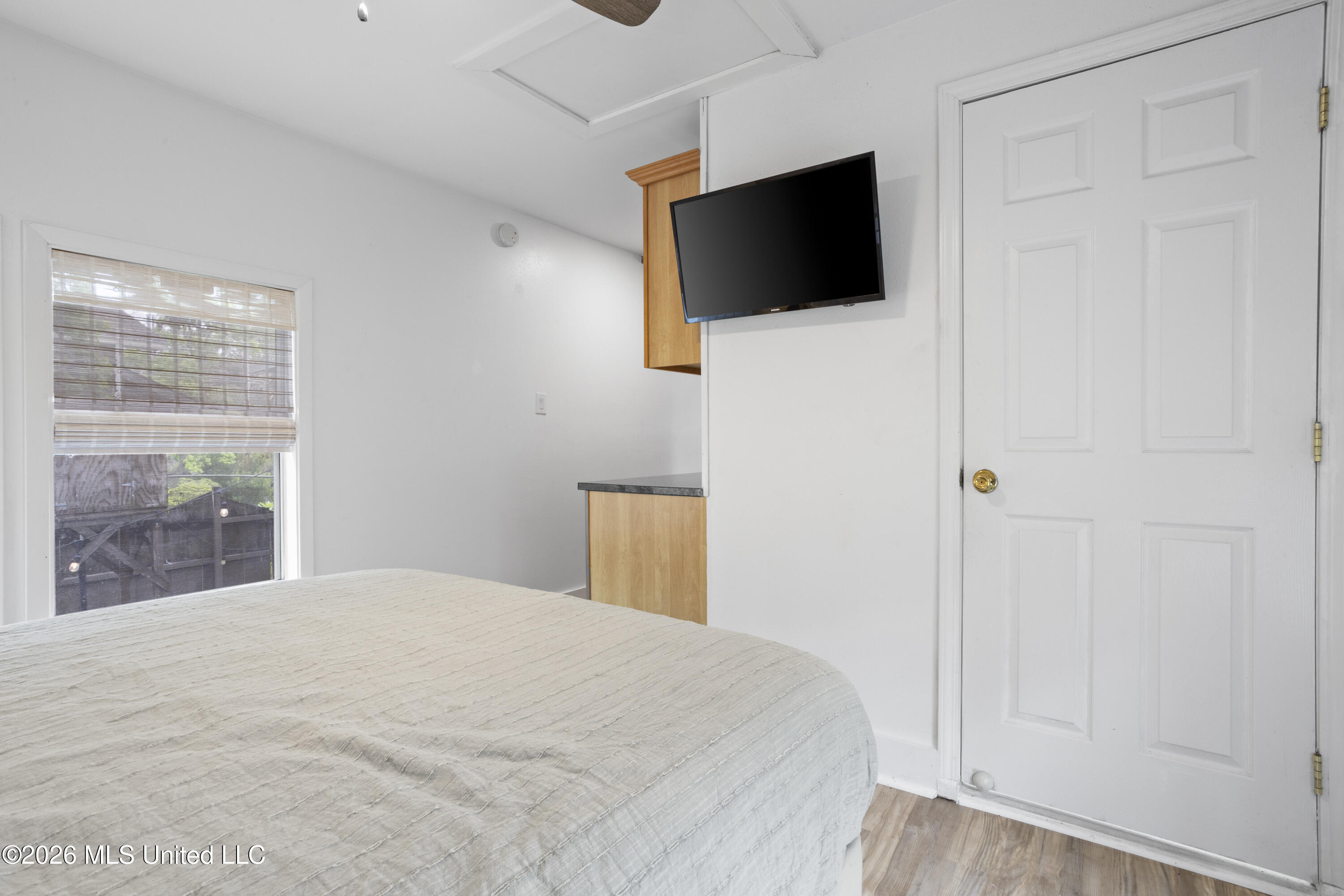 10091 River Drive
