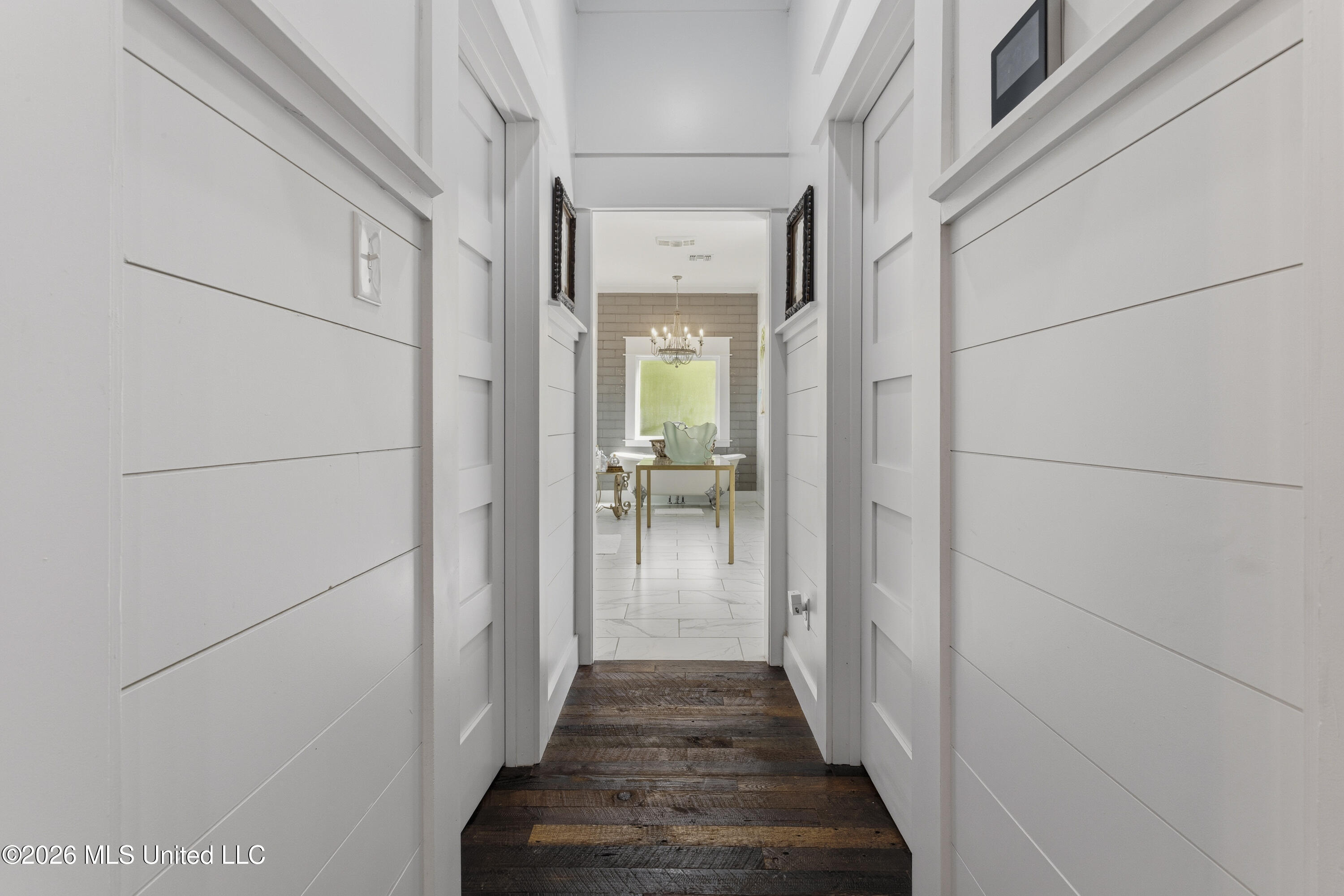 144 Saint Charles Street