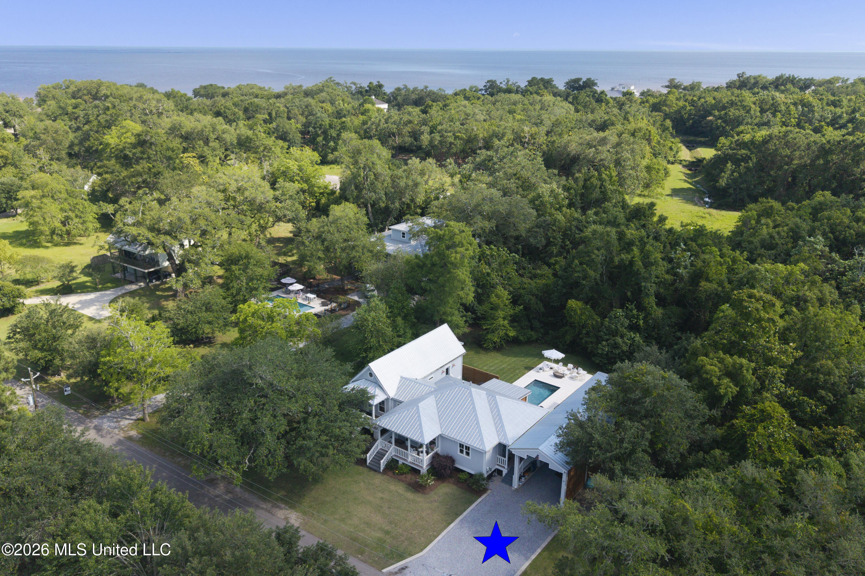 144 Saint Charles Street